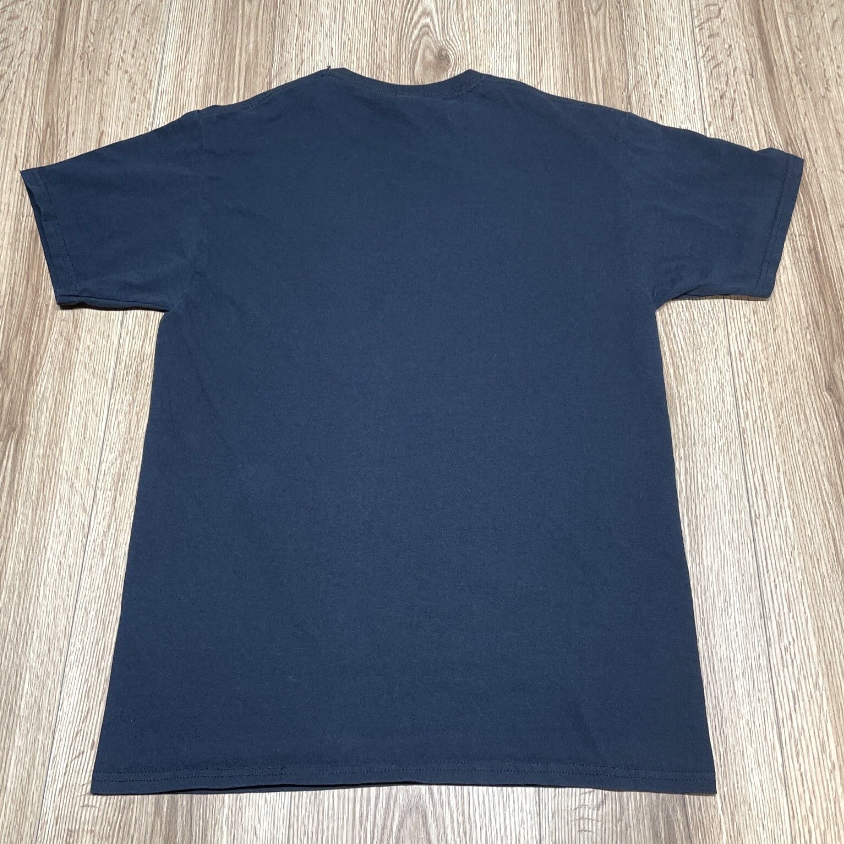 Vintage Lucky Men’s T-Shirt Black Cotton Short Sleeve Crew Neck Graphic Green Clover Skull 90s Style Size US M / EU 48-50 / 2 - 7 Thumbnail