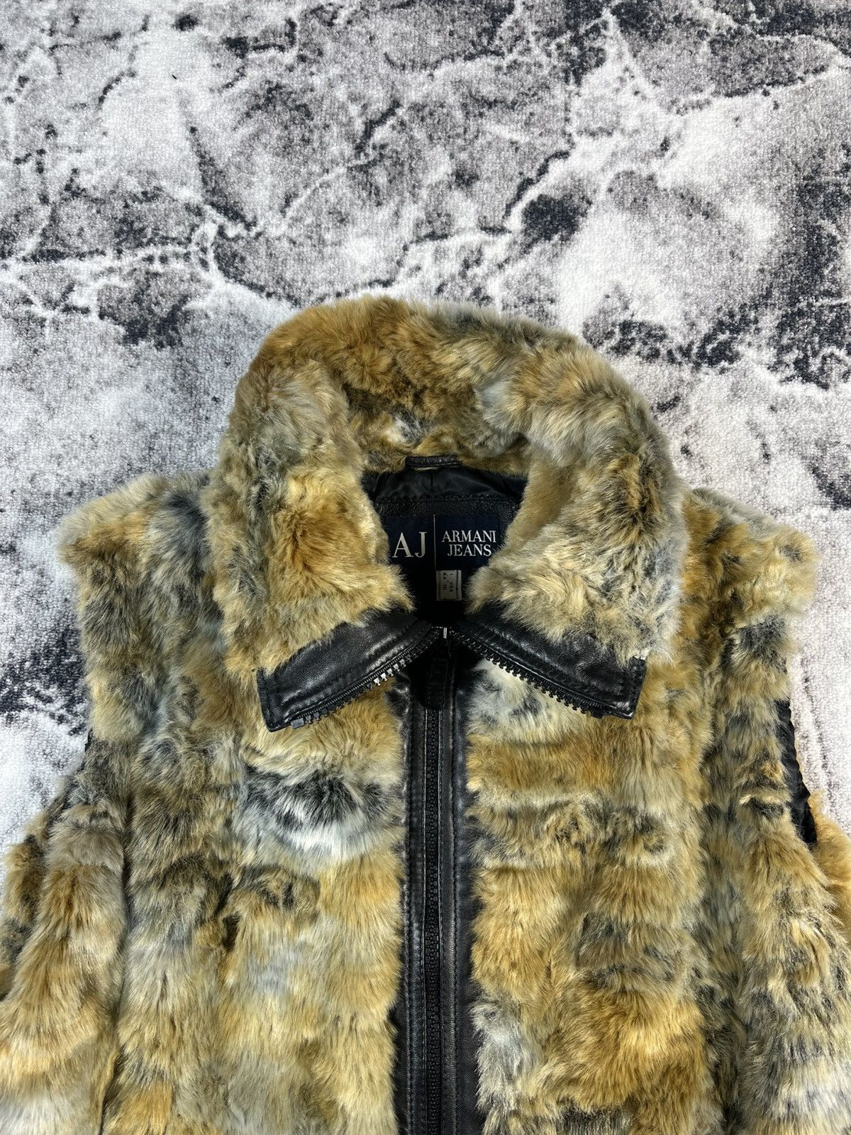 Armani Armani Jeans Faux Fur Vest – Brown Multi – Zip Up – AJ Logo Size M / US 6-8 / IT 42-44 - 4 Thumbnail