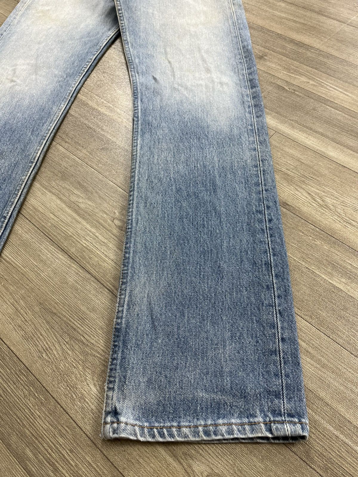 Levi's Vintage Clothing 🇺🇸1990s Vintage Levis 501 LVC 30x34 Light Blue Straight Jeans Size US 30 / EU 46 - 4 Thumbnail