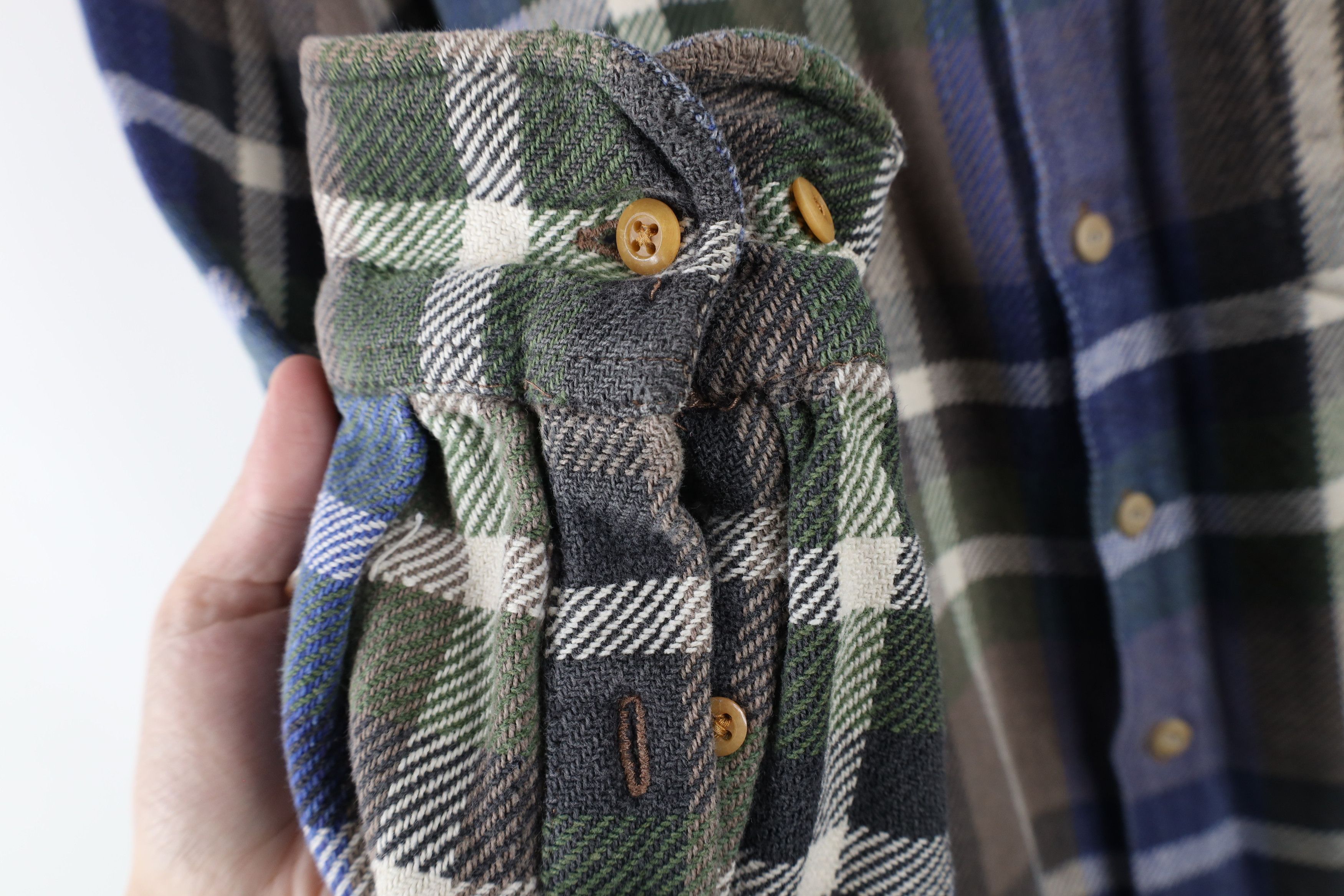 Vintage Vintage 90s Streetwear Heavyweight Collared Button Shirt Size US XL / EU 56 / 4 - 7 Thumbnail