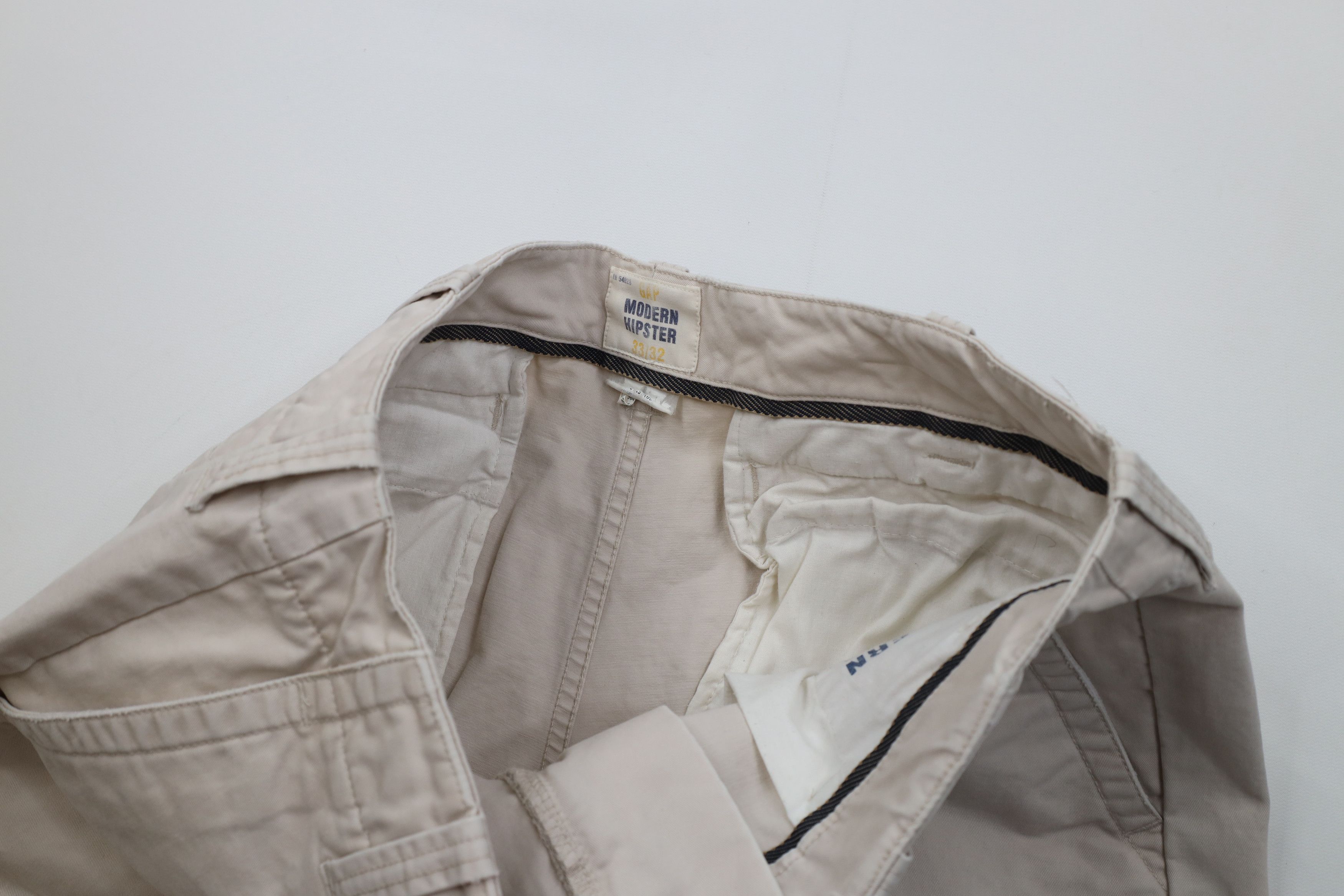 Gap Vintage Y2K Gap Modern Hipster Wide Leg Chino Pants Beige Size US 33 - 8 Thumbnail