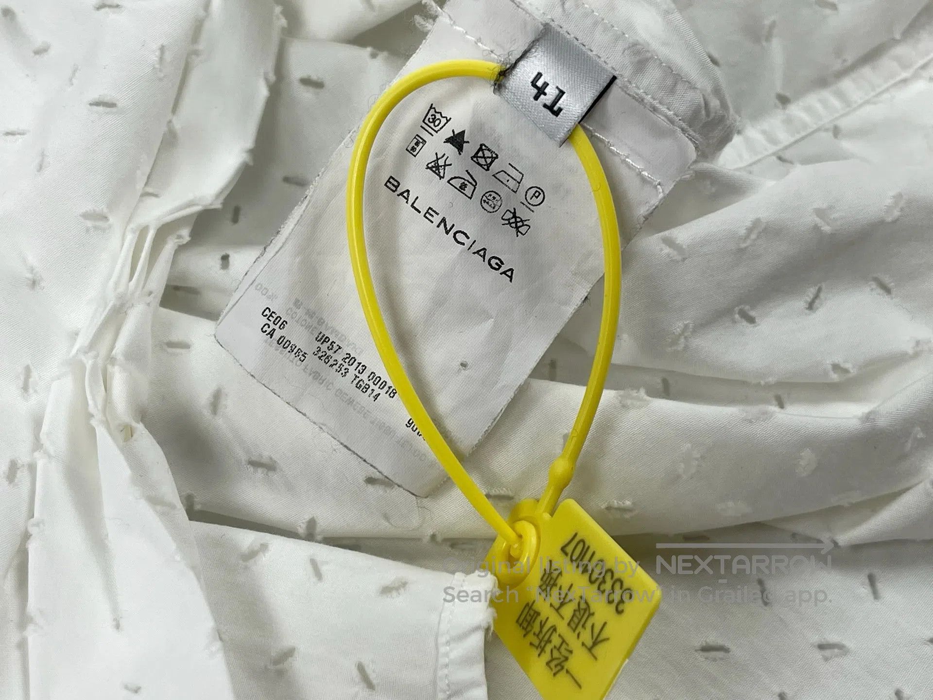 Balenciaga Balenciaga size 41 Cutout White Shirt Size US L / EU 52-54 / 3 - 6 Thumbnail