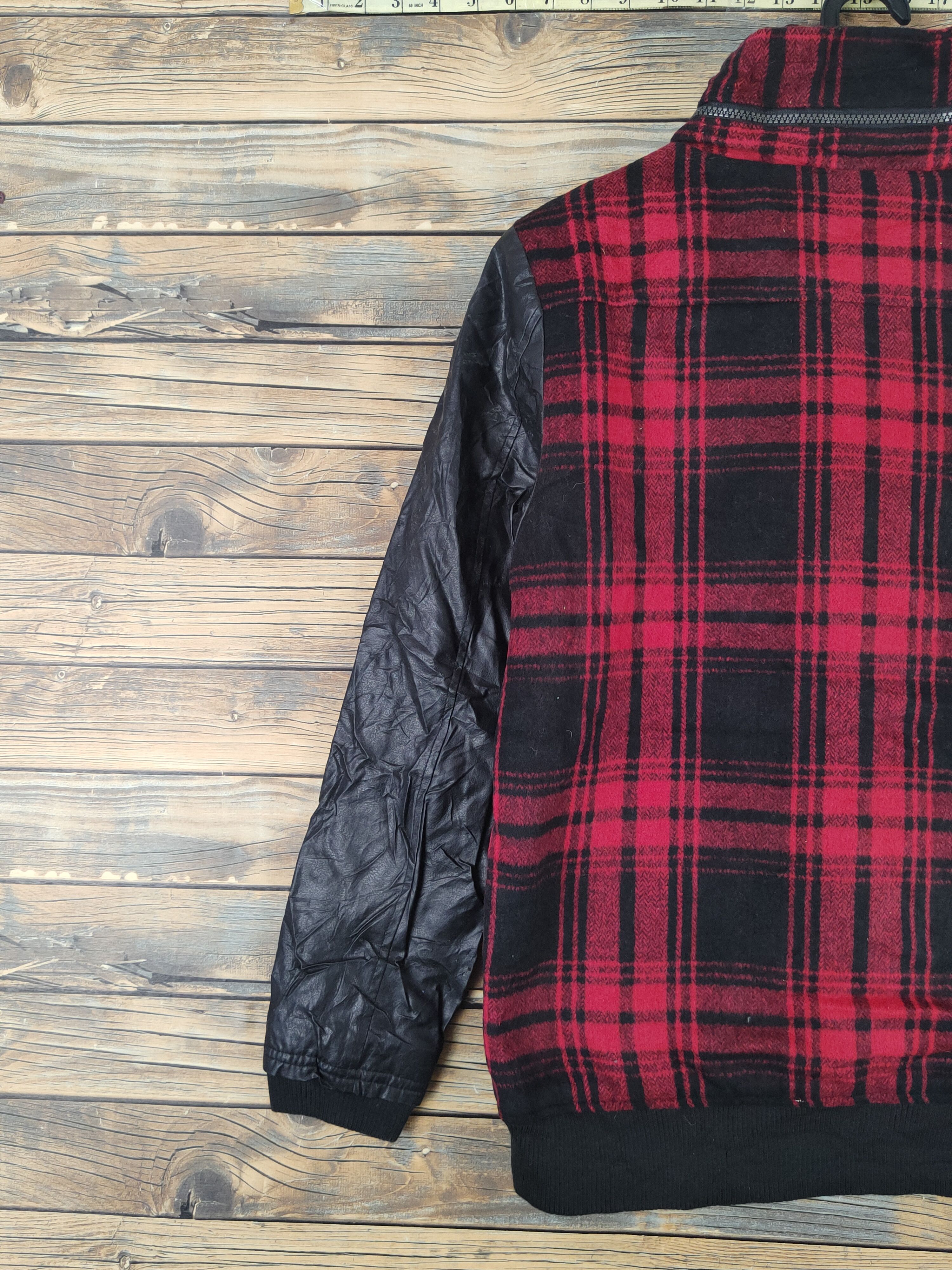 Japanese Brand × Vintage Ba-tsu Studio Red Black checkered Jackets #W1112 Size US S / EU 44-46 / 1 - 11 Thumbnail