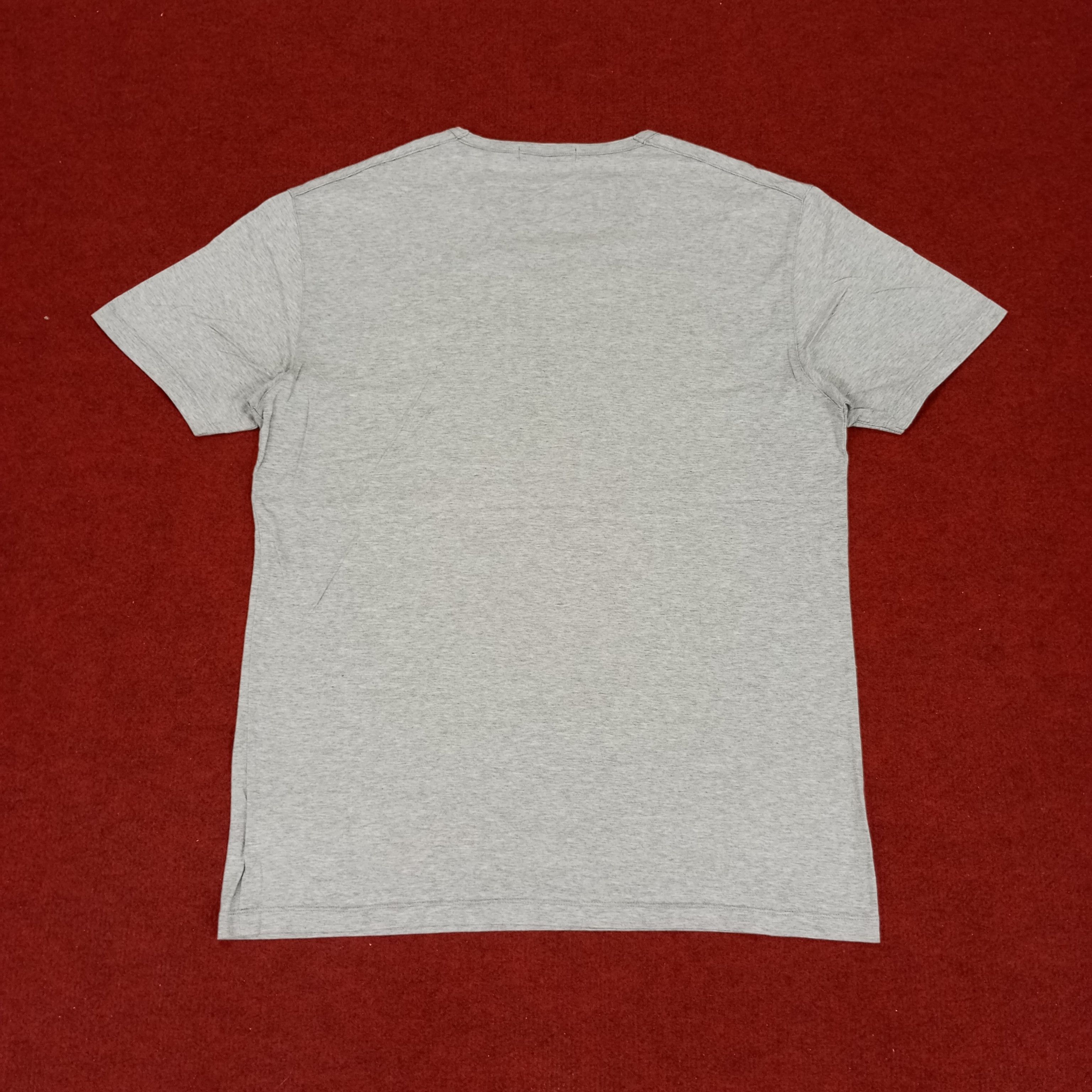Burberry × Vintage Burberry Black Label Center Design Custom Tshirt Size US M / EU 48-50 / 2 - 3 Thumbnail