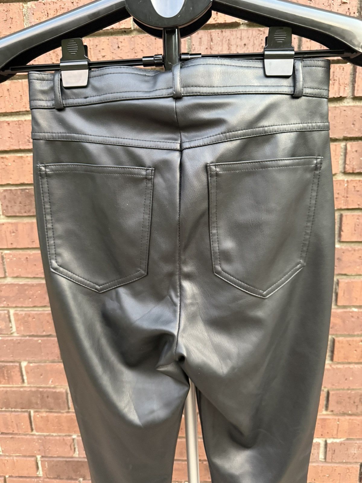 Zara ZARA WOMAN Black Faux Leather High Skinny Pants Size Small Size 27" / US 4 / IT 40 - 6 Thumbnail