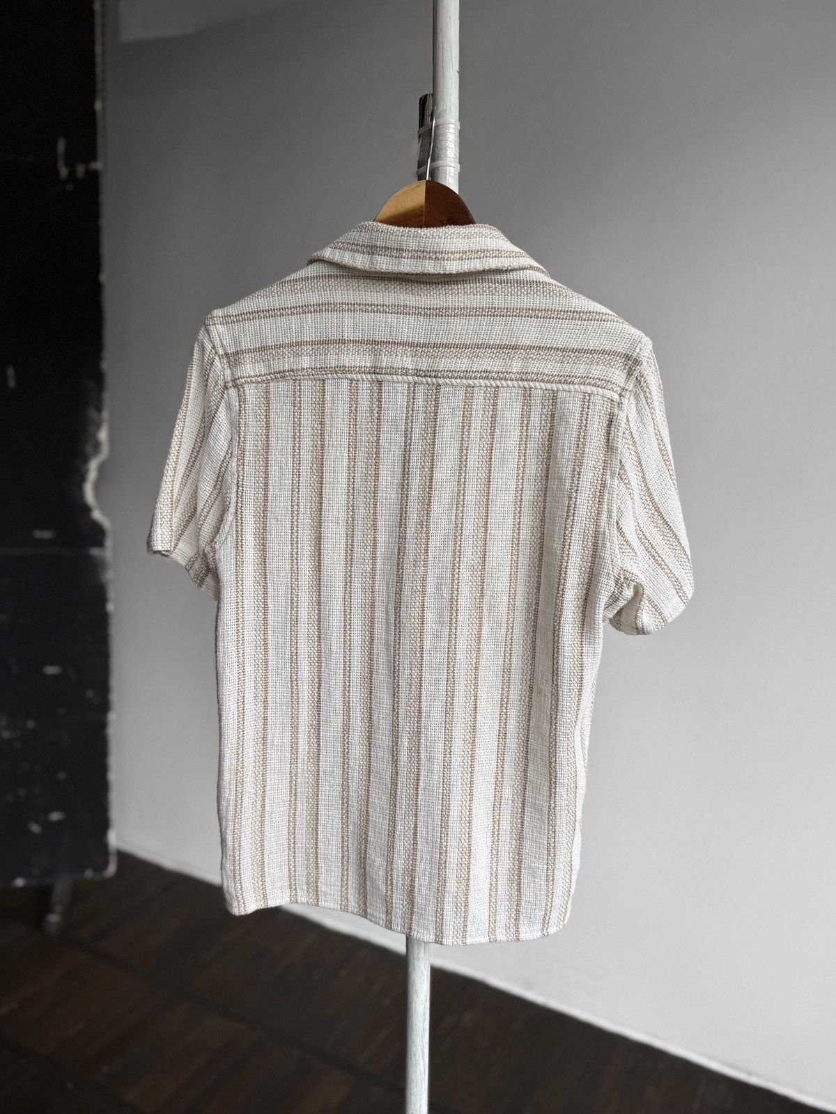 Zara Zara Man Striped Textured Short Sleeve Button Shirt Casual Size US S / EU 44-46 / 1 - 3 Thumbnail