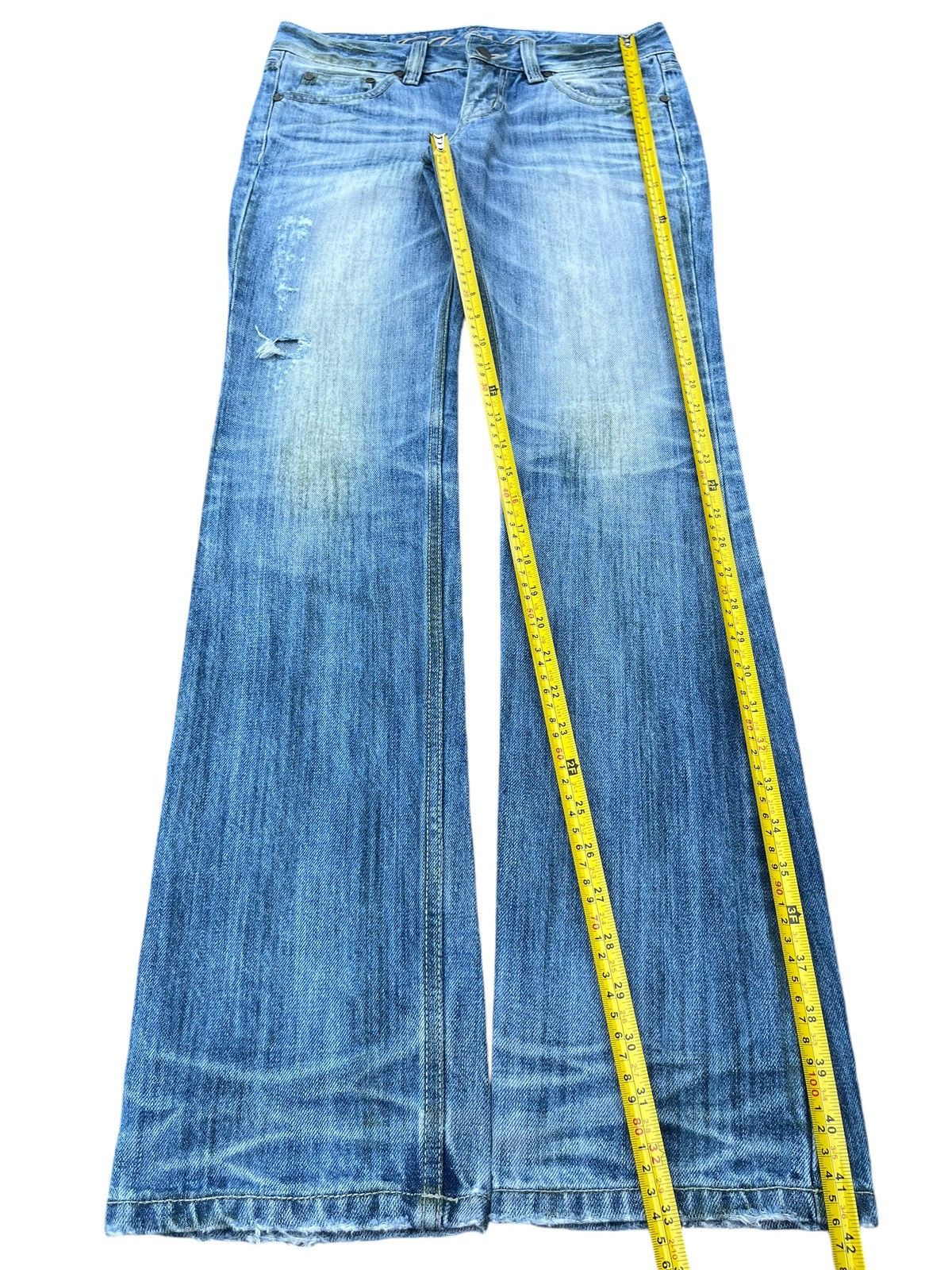 Japanese Brand Vintage Japanese Brand Blue Washed Distressed Straight Jeans Size US 31 - 12 Thumbnail