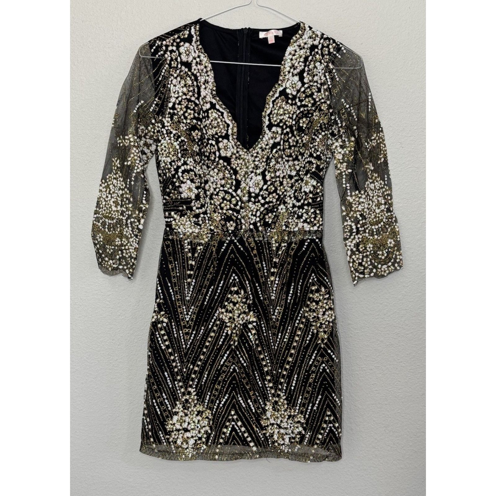 Other LUXXEL Saved By The Dress Embellished Sparkly Glittery Mini Size S / US 4 / IT 40 - 2 Thumbnail