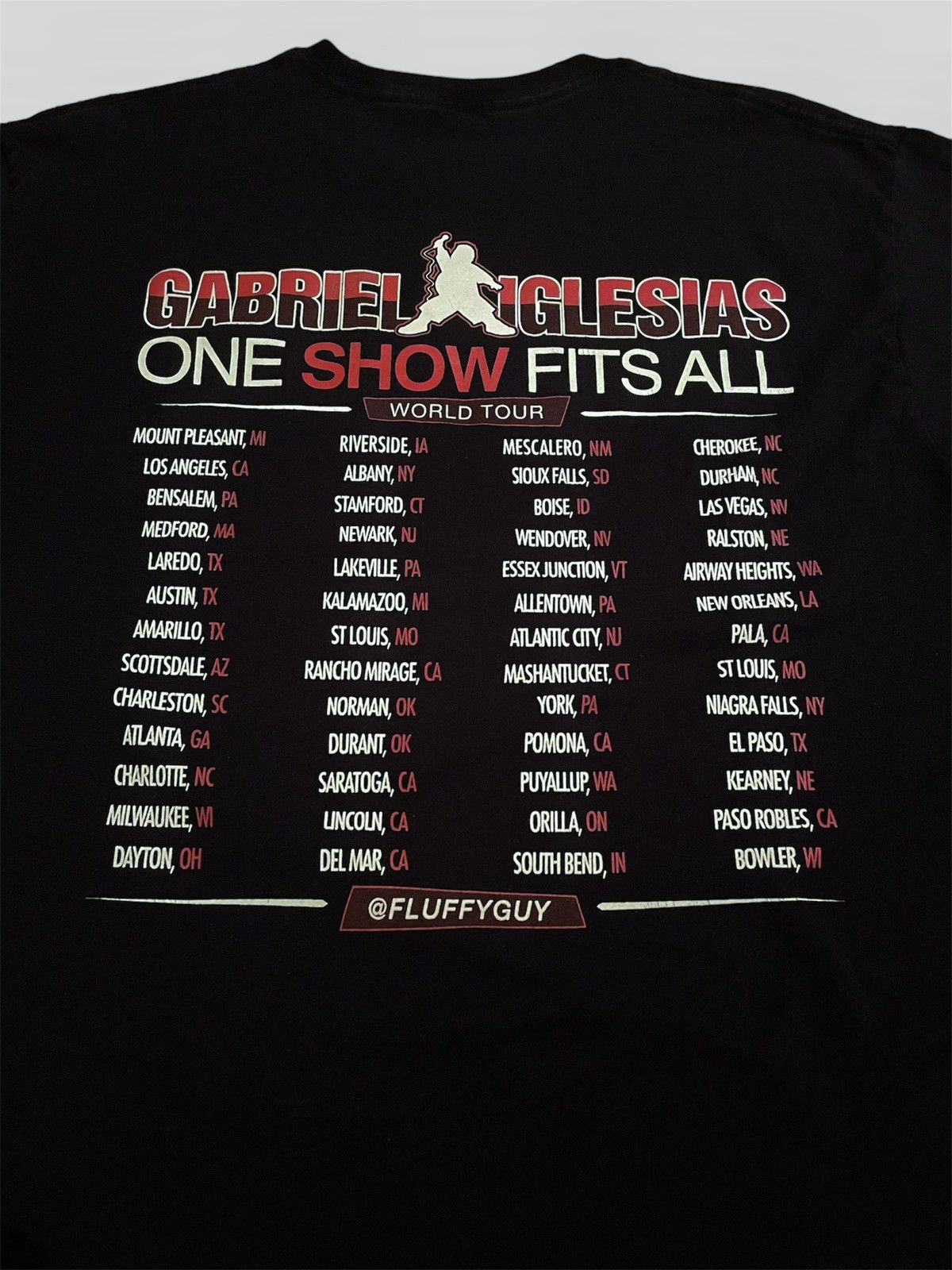 Other Gabriel Iglesias One Show Fits All 2018 Tour T-shirt Size L Size US L / EU 52-54 / 3 - 4 Thumbnail