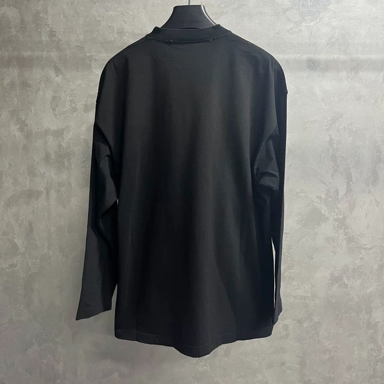 Balenciaga Balenciaga latest black logo printed round neck long sleeve Size US S / EU 44-46 / 1 - 5 Thumbnail