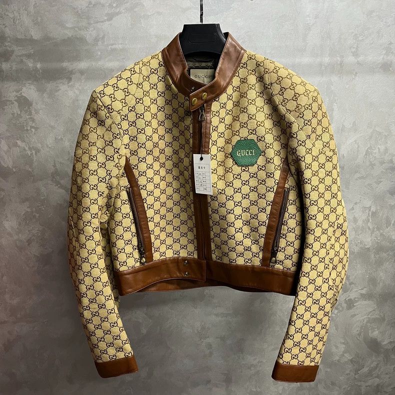 Gucci Gucci The latest brown full-print pattern logo round-neck z Size US M / EU 48-50 / 2 - 1 Thumbnail