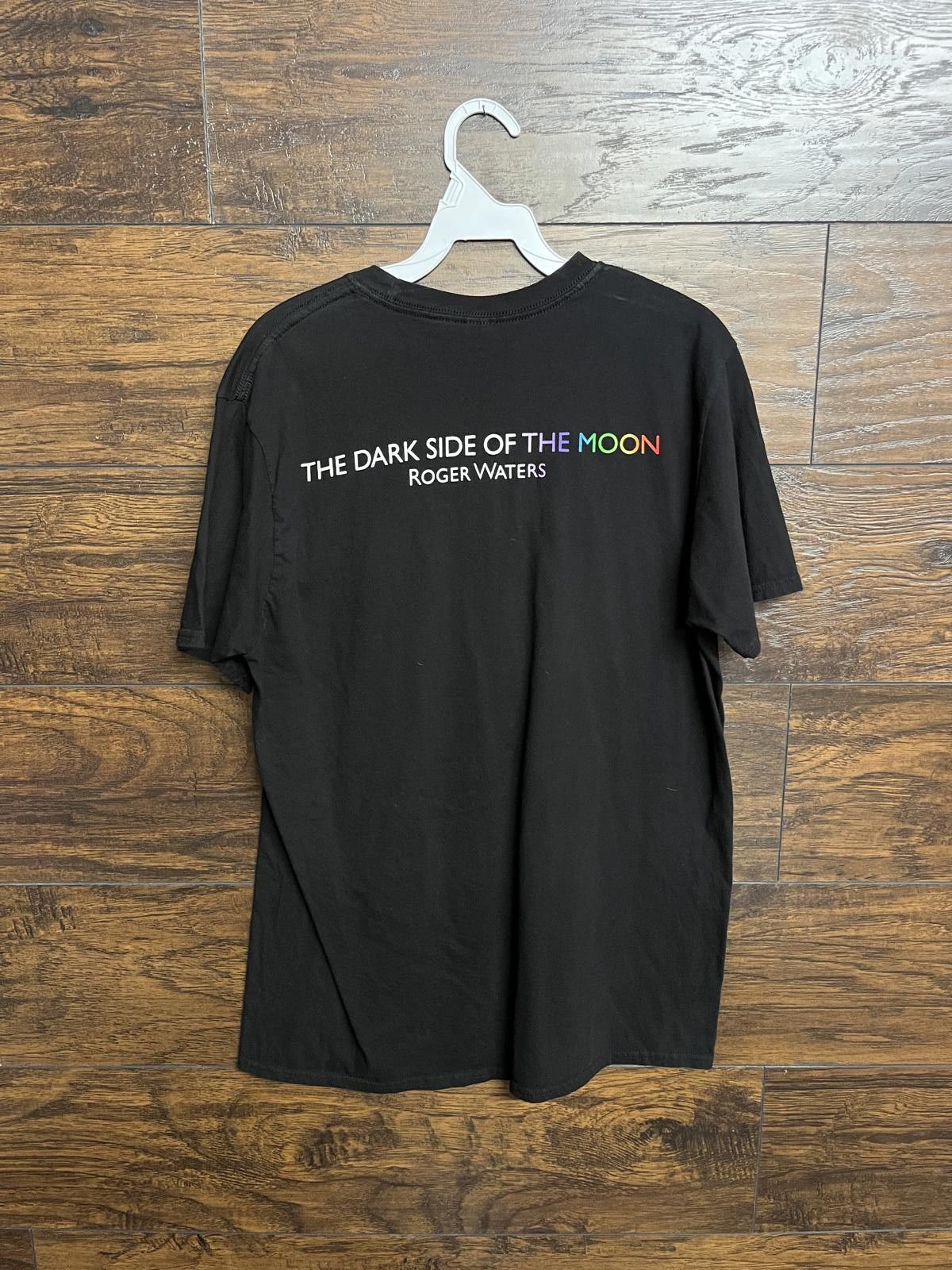 Gildan The Dark Side of the Moon T-shirt Roger Waters Tee - L Size US L / EU 52-54 / 3 - 2 Thumbnail