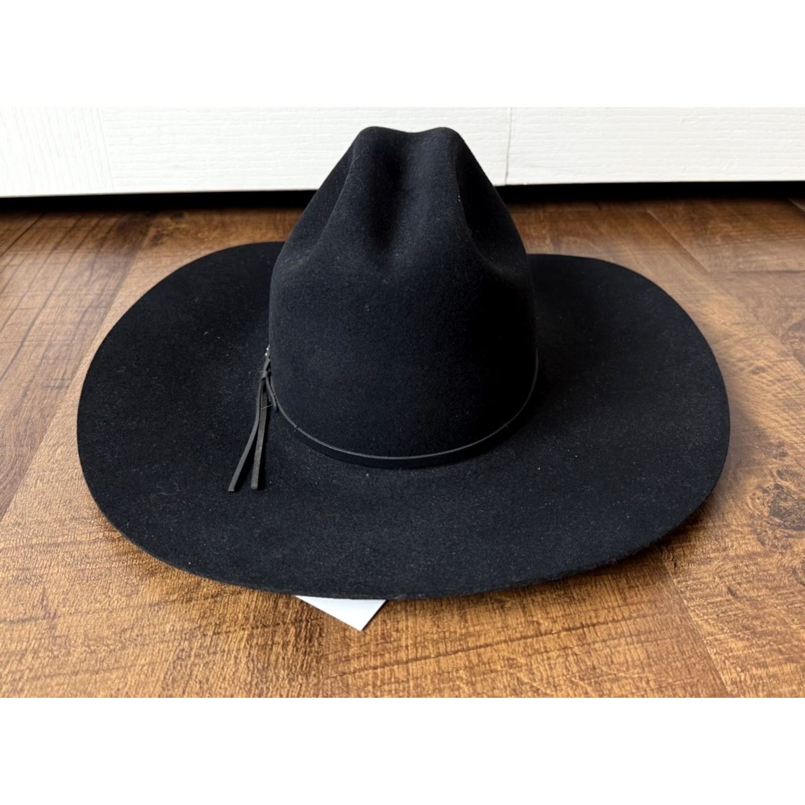 Bailey 44 VINTAGE Bailey Wool Felt Studded Hat Black 2X Size 6 5/8 Mens Womens Cowboys Western USA Band 90s? Size ONE SIZE - 5 Thumbnail