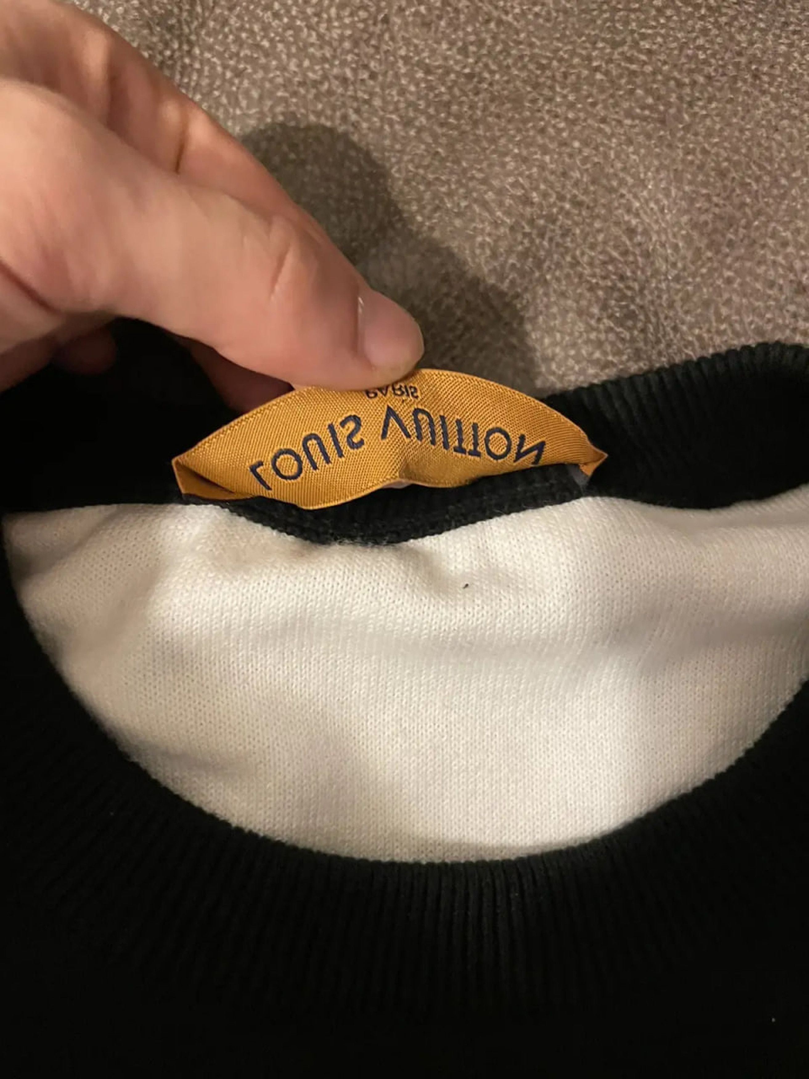 Louis Vuitton Louis Vuitton Black/White Gradient Monogram Sweater Size US L / EU 52-54 / 3 - 11 Thumbnail