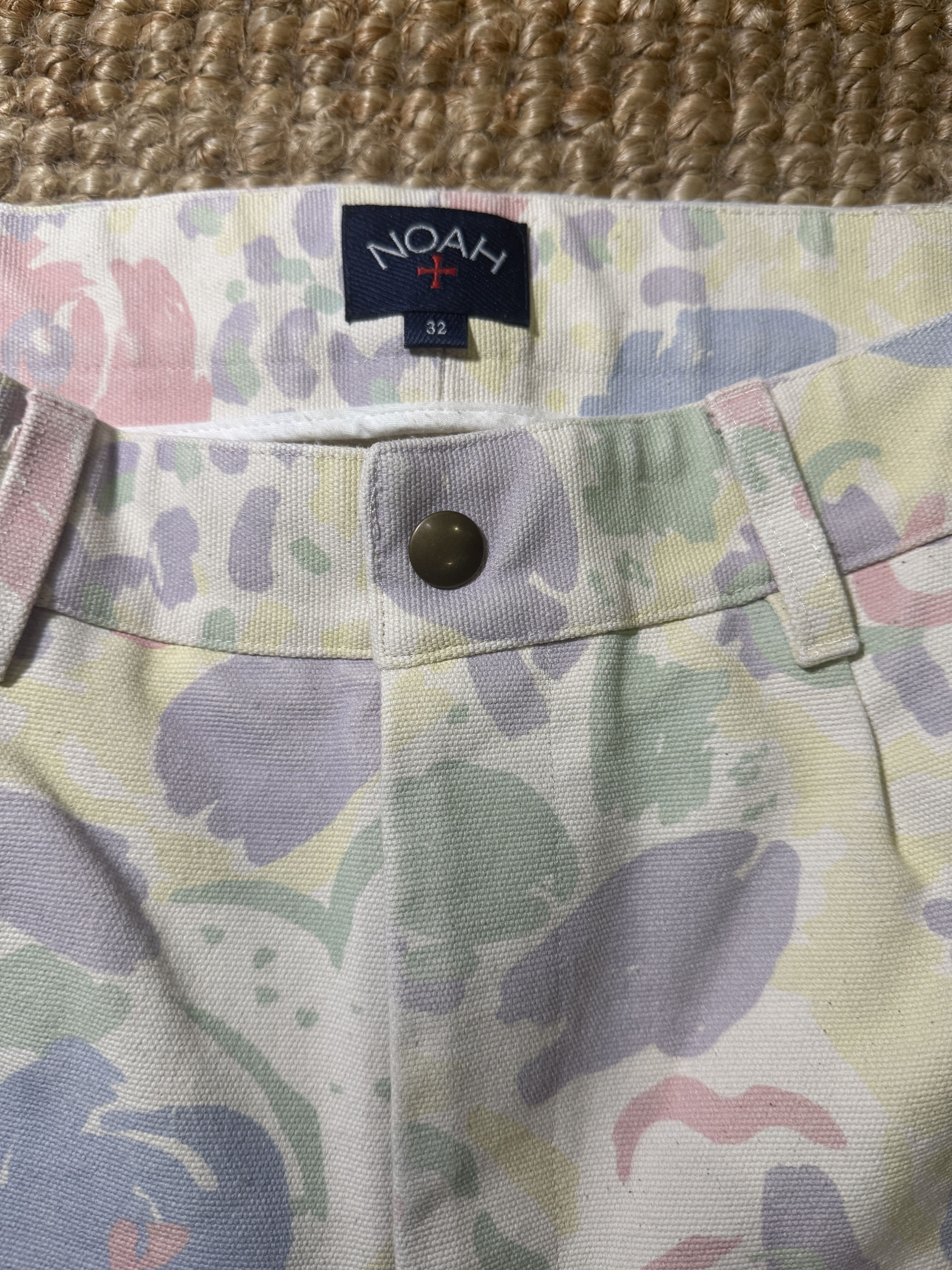Noah Noah Canvas Work Pants Pastel Floral Print Size US 32 / EU 48 - 2 Thumbnail