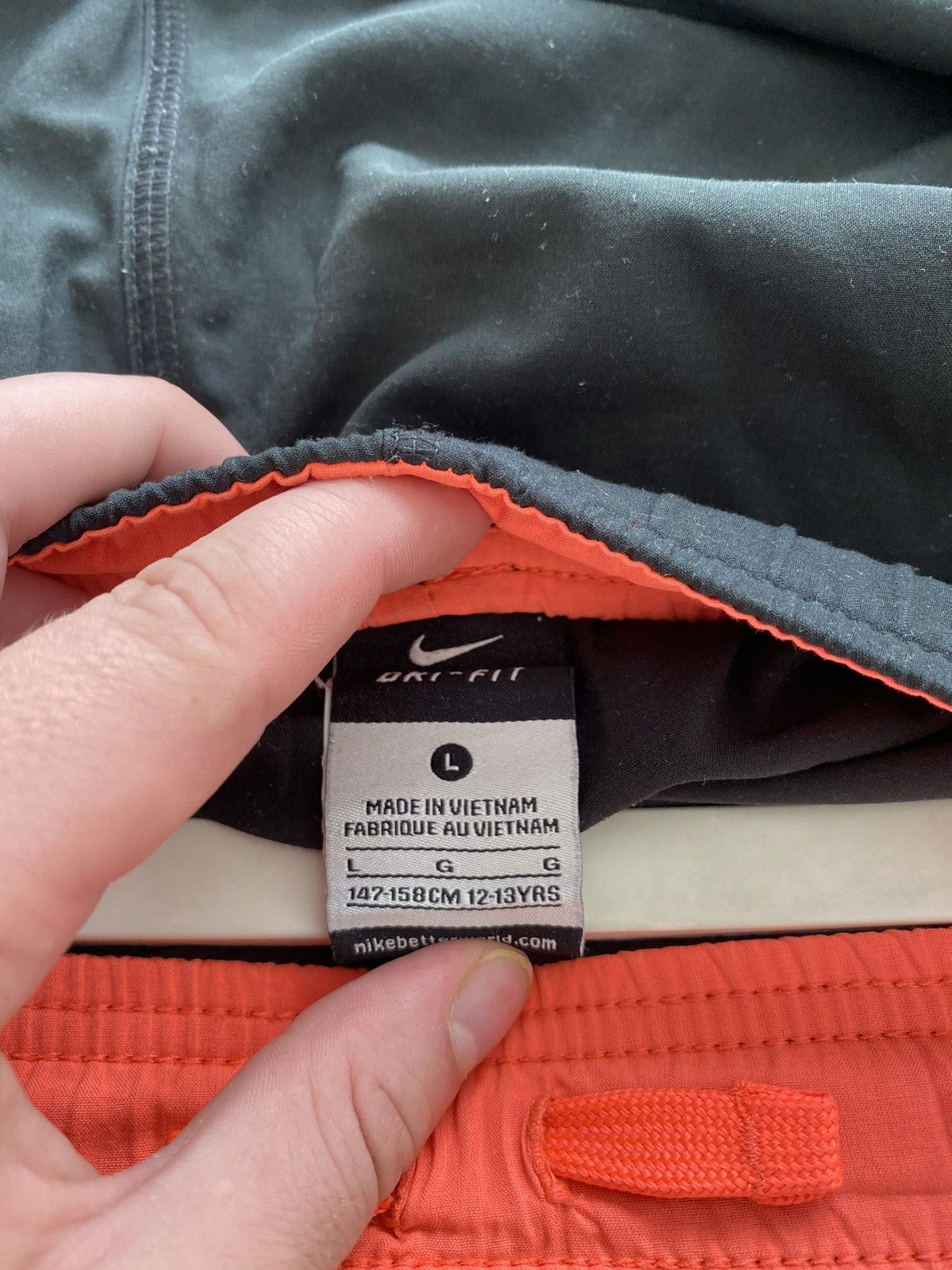 Nike Nike shorts Size US 35 - 3 Thumbnail