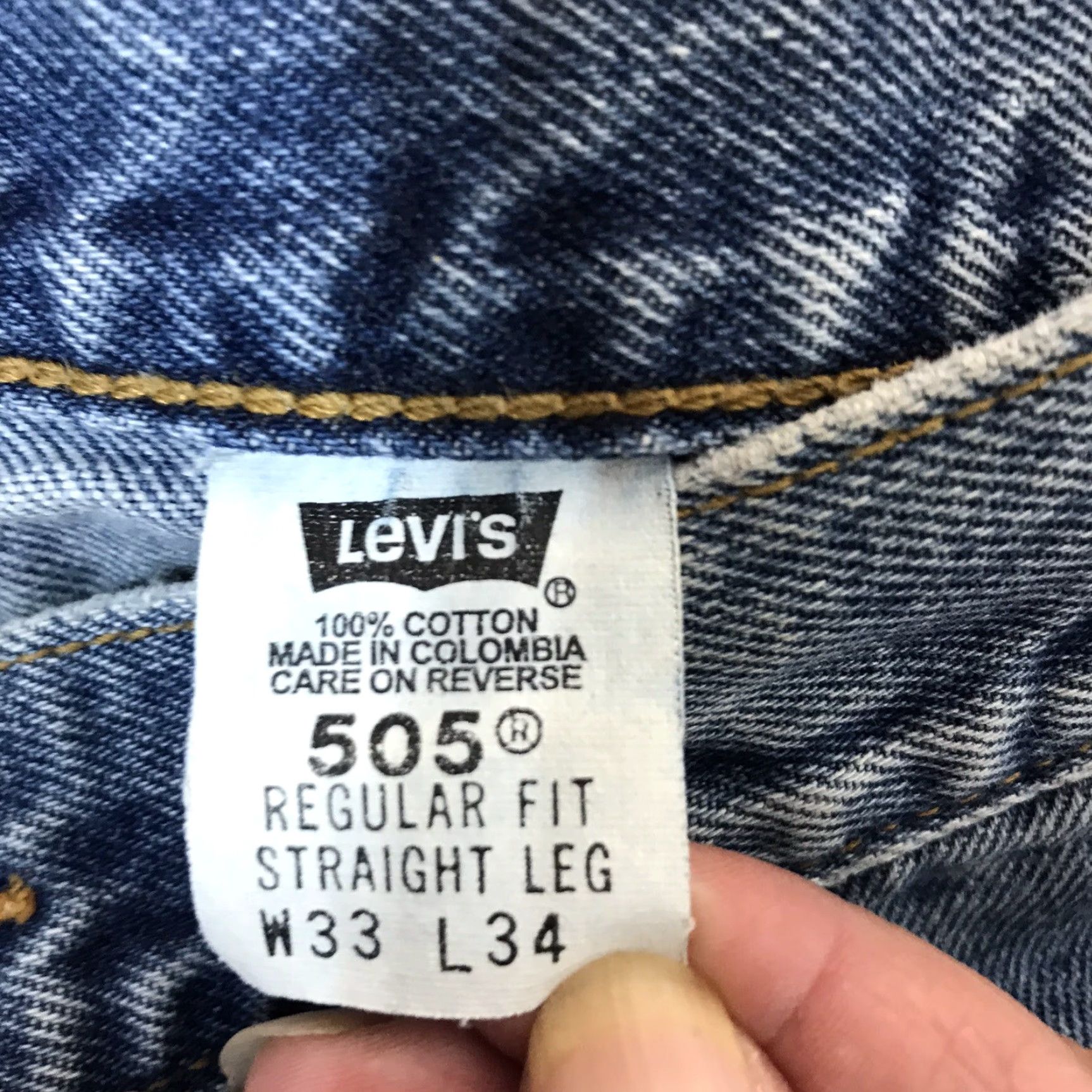 Levi's VINTAGE Levi's 505 Jeans Mens Regular Fit Straight Leg Blue 90s Logo 33x34 Size US 33 - 7 Thumbnail