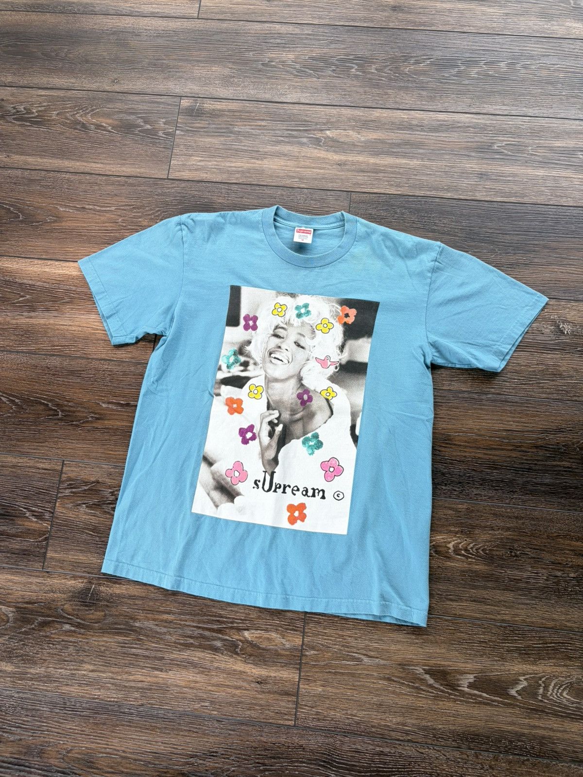 Supreme Naomi Tee | Grailed