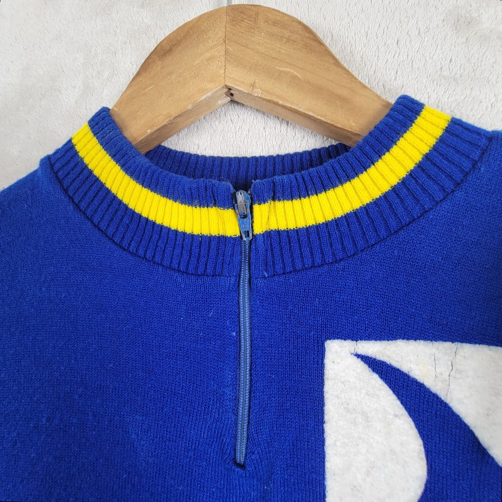 Vintage VINTAGE Crylor Saninov Cycles Robert Blue Yellow Bicycle Shirt Mens 22 Short Sleeve Acrylic 70s Theme Size US XXL / EU 58 / 5 - 7 Thumbnail