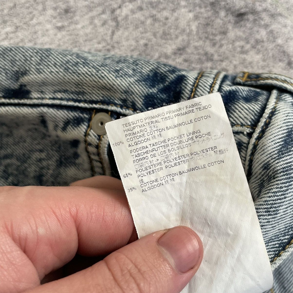 Maison Margiela Maison Margiela Stonewashed Bleached Denim Jeans Acid Wash Size US 32 / EU 48 - 20 Thumbnail