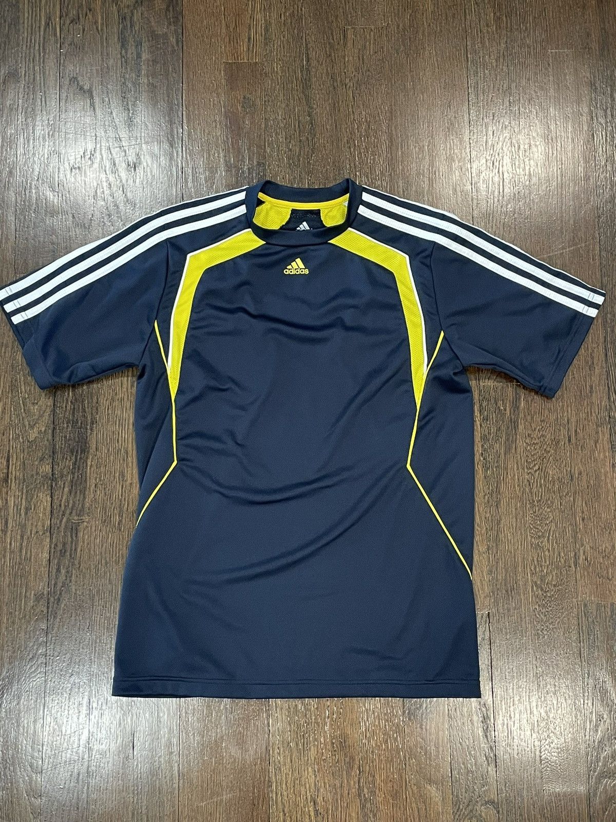 Adidas 2008 Adidas Navy and Yellow Soccer Jersey Size US S / EU 44-46 / 1 - 1 Thumbnail