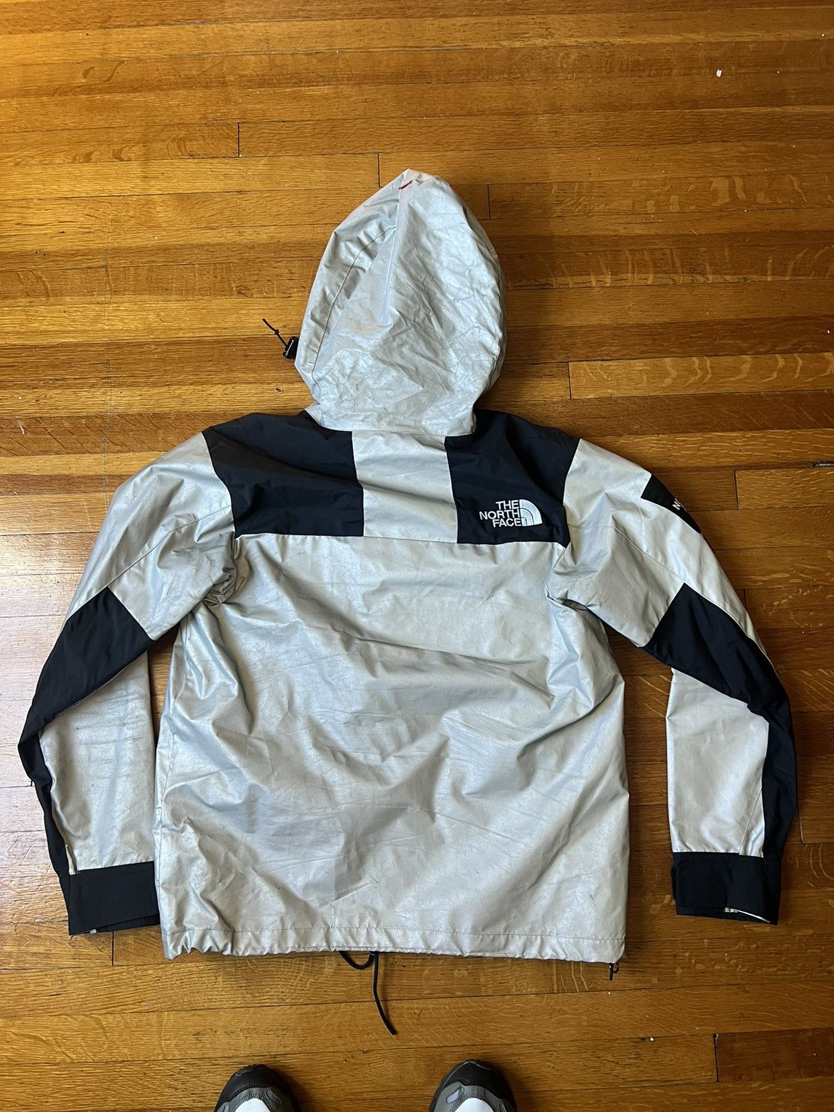 Supreme Supreme x The north face 3m reflective mountain jacket