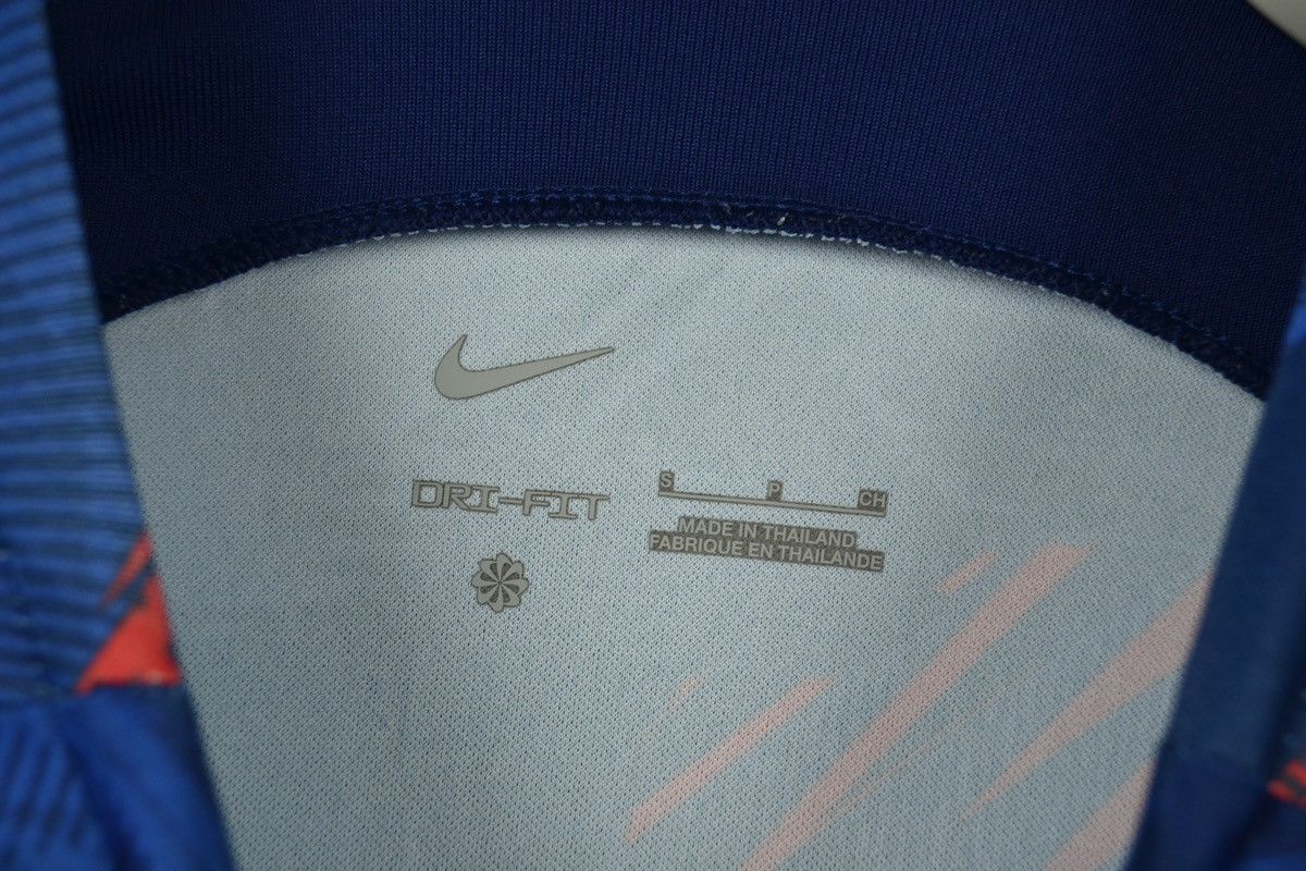 Nike England Nike training football soccer jersey blue Size US S / EU 44-46 / 1 - 6 Thumbnail