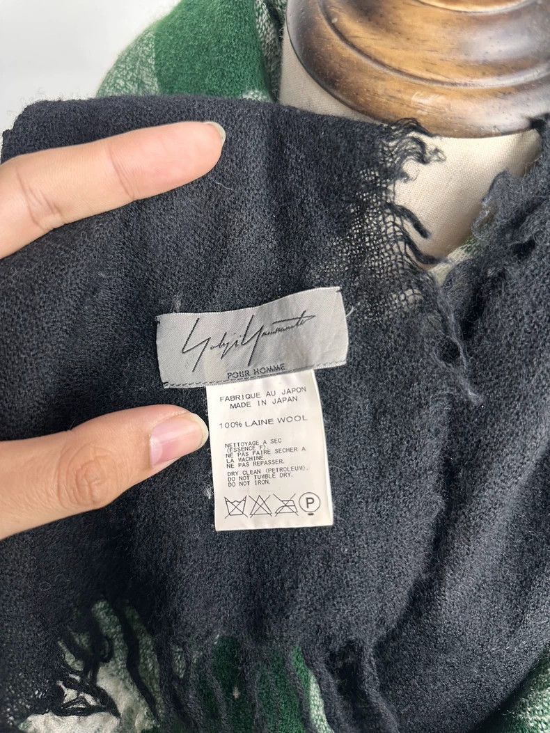 Yohji Yamamoto Yohji Yamamoto Wool paneled contrast scarf 2501-Nextarrow Size ONE SIZE - 9 Thumbnail
