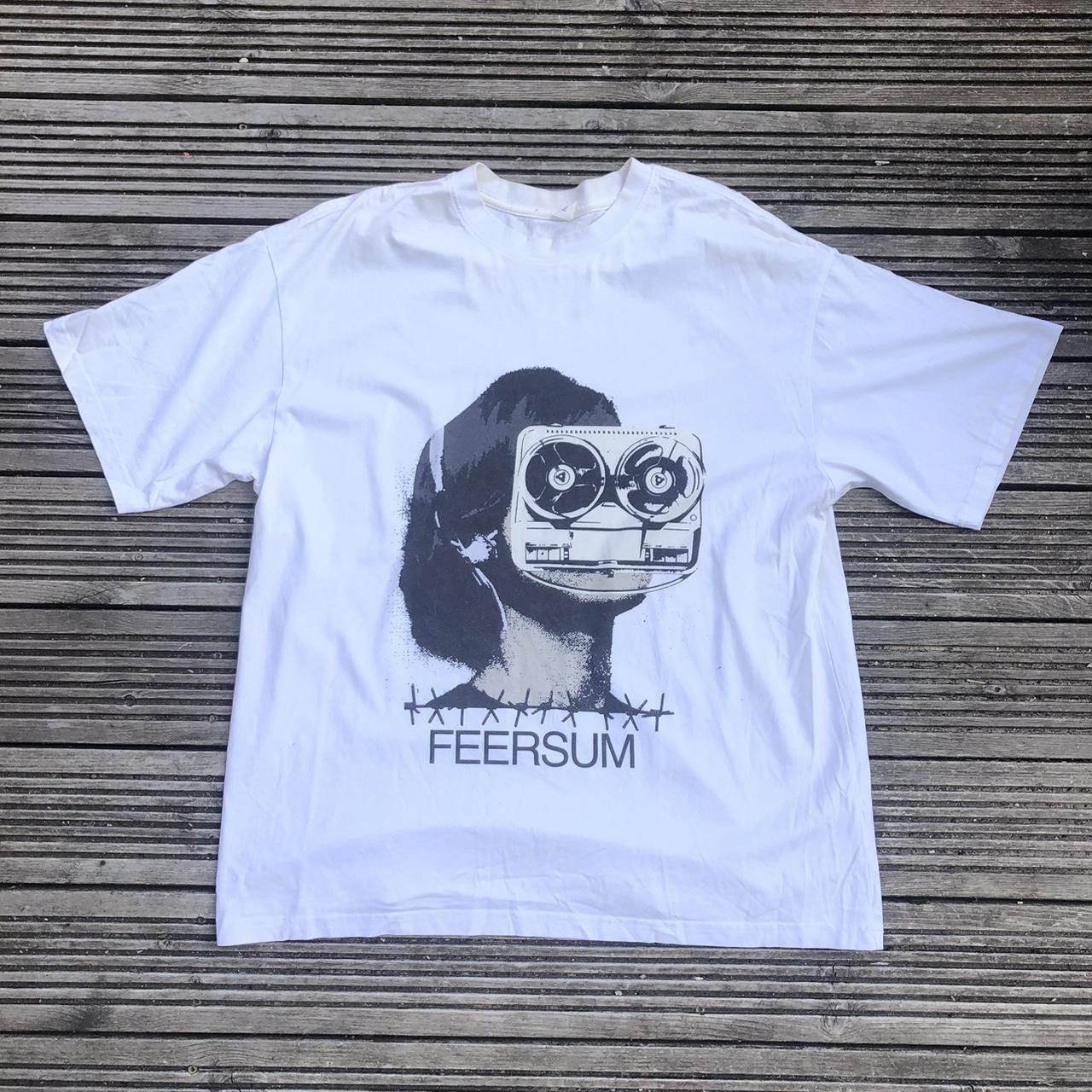 Other White Graphic T Shirt Size US L / EU 52-54 / 3 - 1 Thumbnail