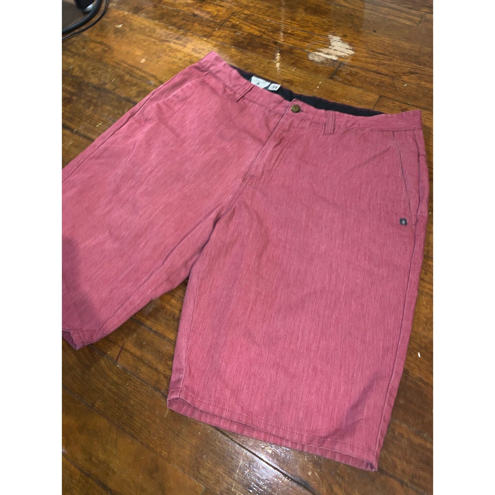 Volcom Volcom Men's Size 34 Chino Shorts Red Pink Flat Front Size US 34 / EU 50 - 3 Thumbnail