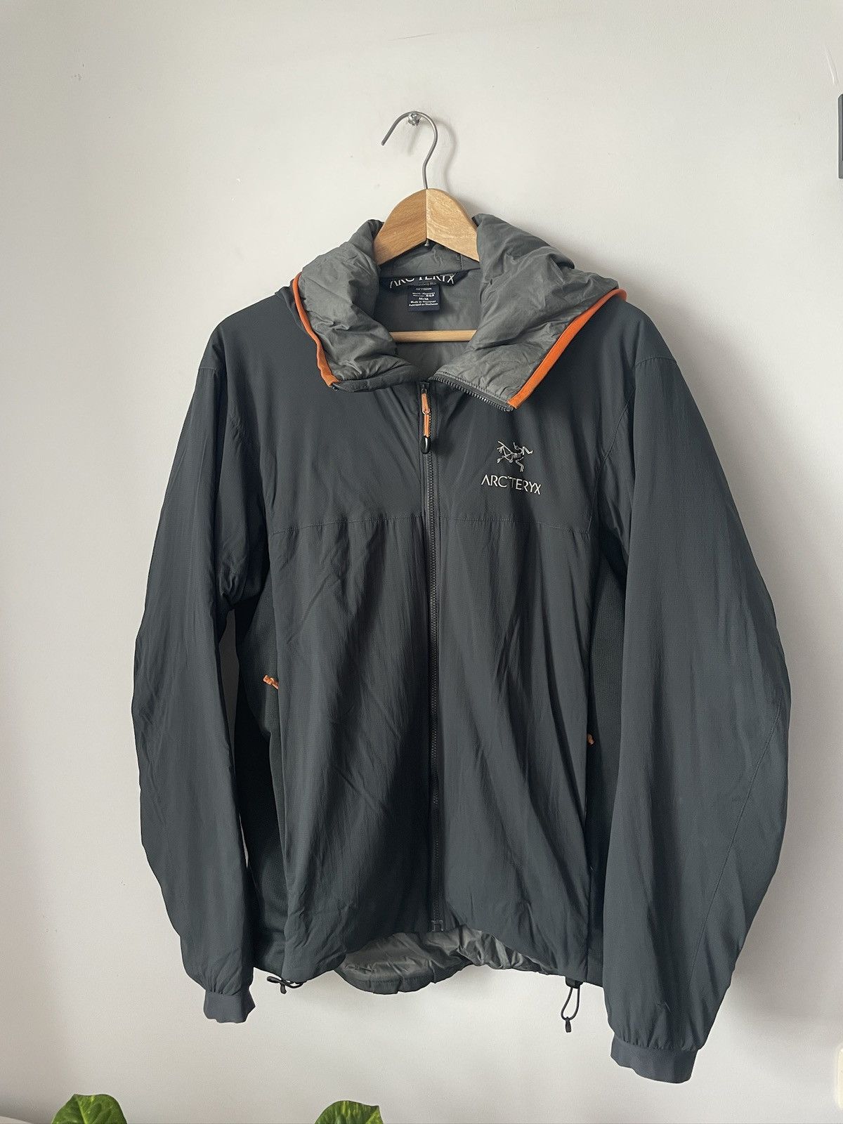 image of Arcteryx Atom Lt "24K Black" Synthetic Insulated Hoodie, Men's (Size Medium)