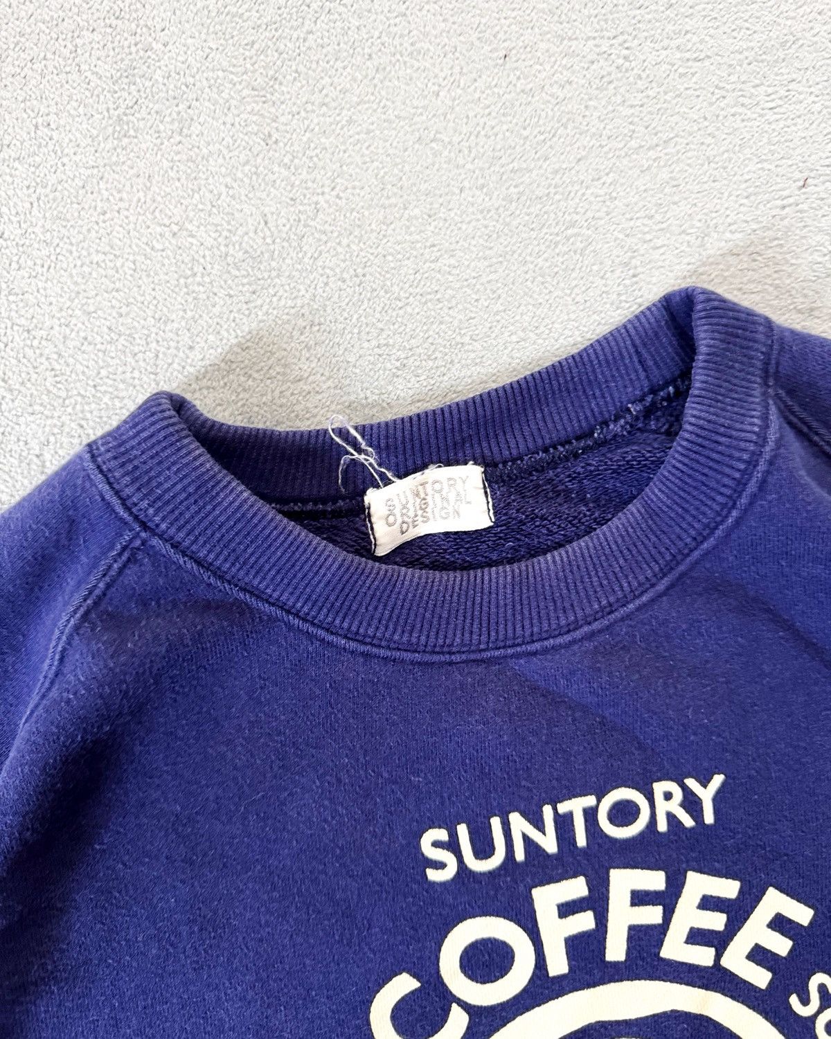 Other Vintage Suntory Coffee Boss Crewneck Size US L / EU 52-54 / 3 - 3 Thumbnail