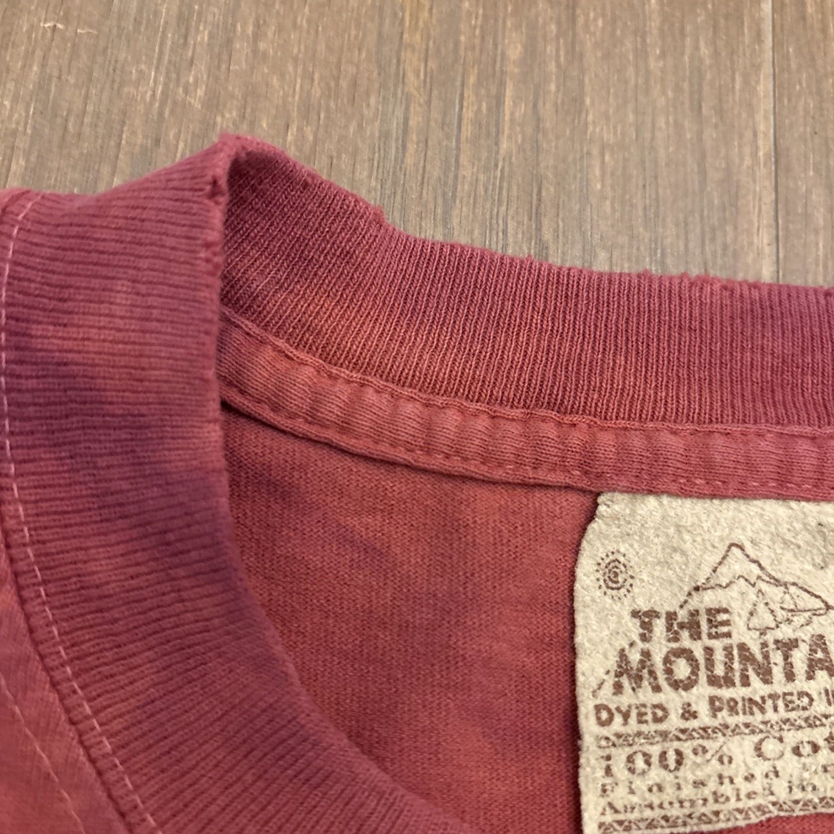 The Mountain VINTAGE The Mountain T-Shirt Bald Eagle Distressed 04 XL Men Red 2000s USA Eagles Tie Dye, Graphic Print, Short Sleeve, Cotton, Regular Fit Size US XL / EU 56 / 4 - 6 Thumbnail