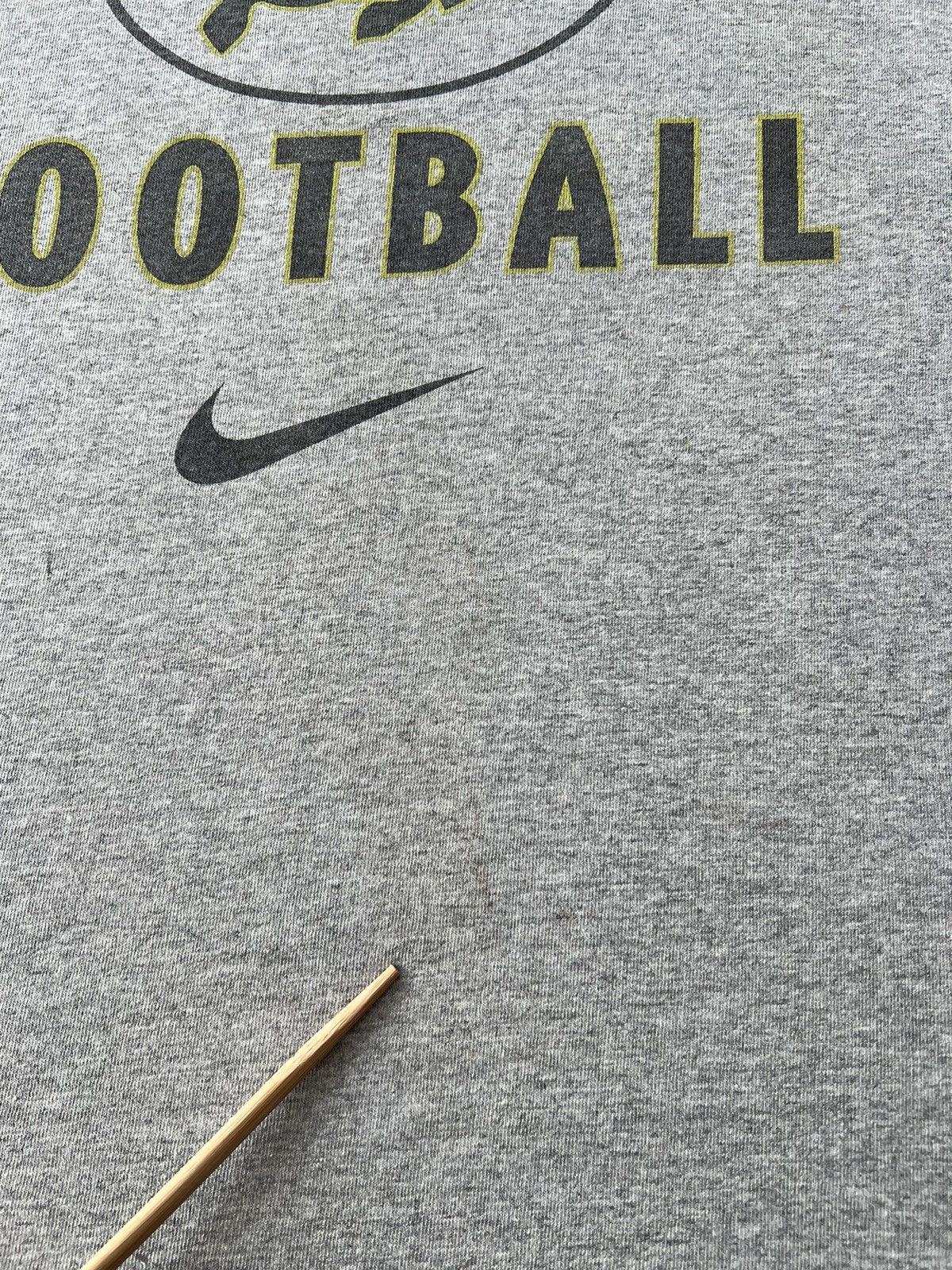 Vintage 90s Nike Colorado Buffaloes Football NCAA T-shirt