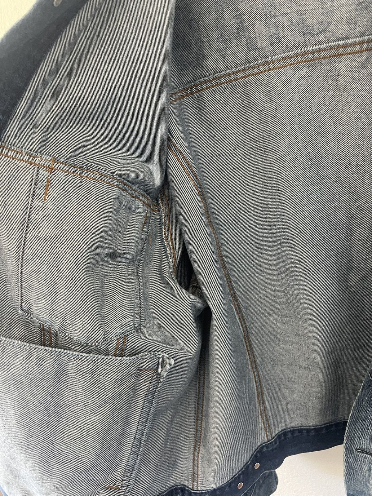 Balenciaga Balenciaga Logo Blue Distressed Denim Jacket with Size US M / EU 48-50 / 2 - 8 Thumbnail