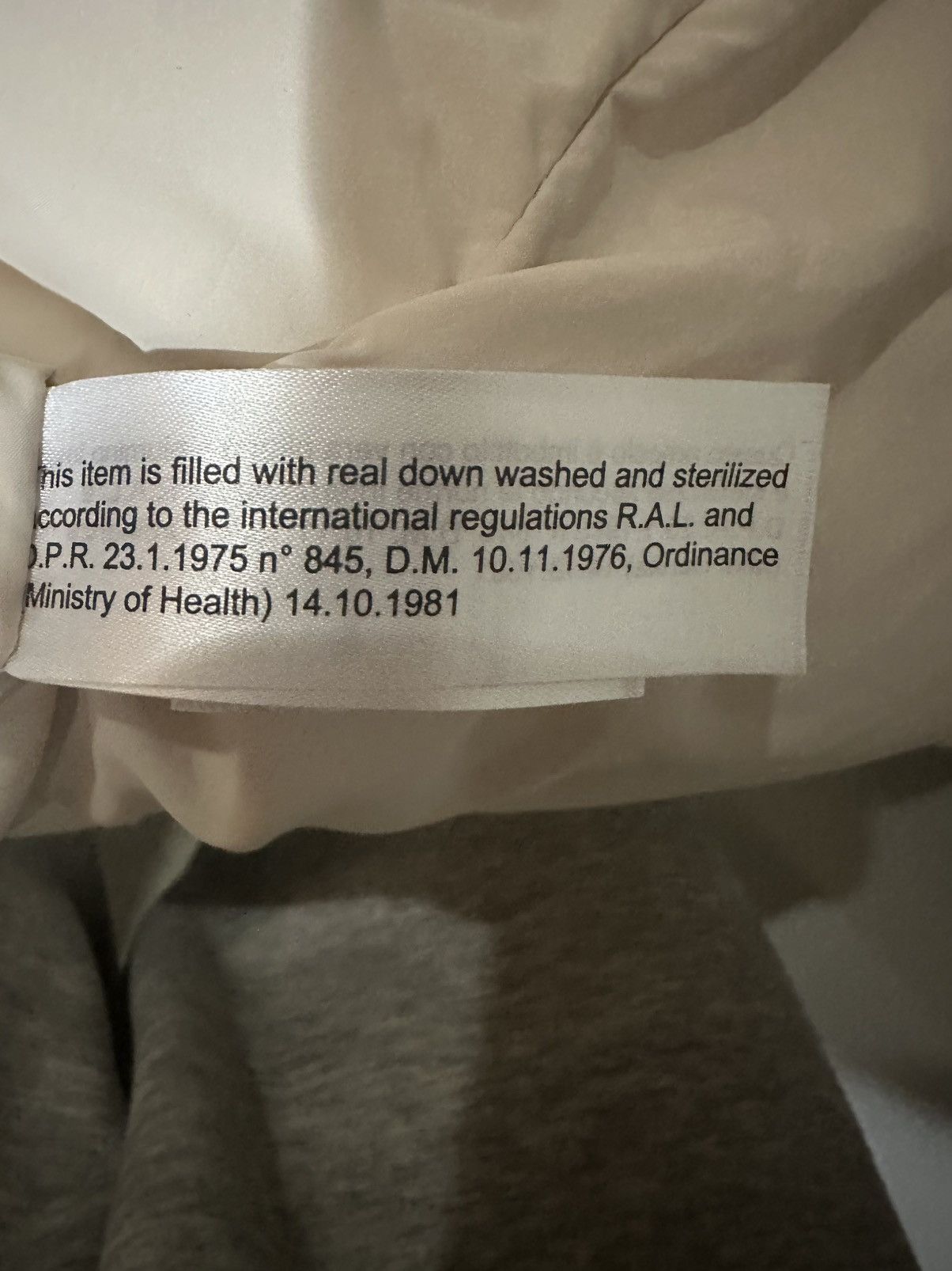 Supreme Authentic Supreme Lafayette Reflective Down Jacket Size XL Size US XL / EU 56 / 4 - 9 Thumbnail
