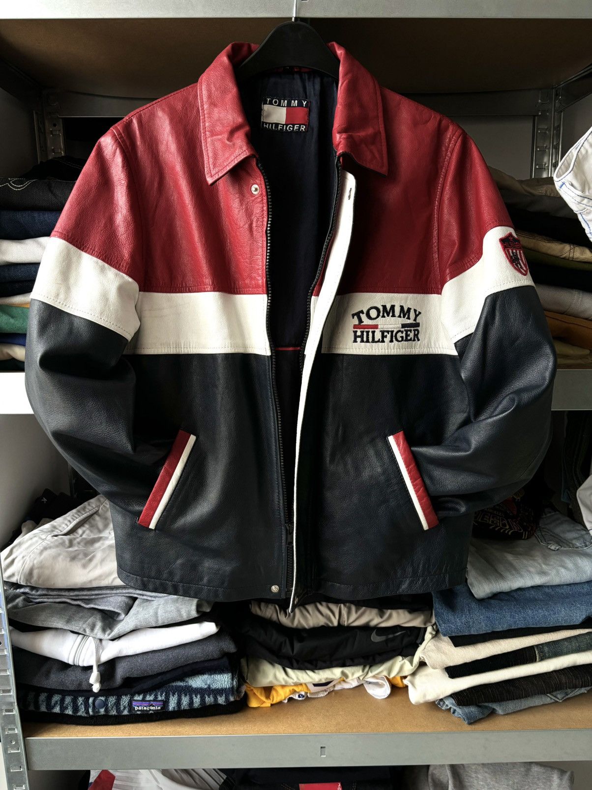 Tommy Hilfiger × Vintage Vintage Tommy Hilfiger Leather Jacket Size XS / US 0-2 / IT 36-38 - 4 Thumbnail