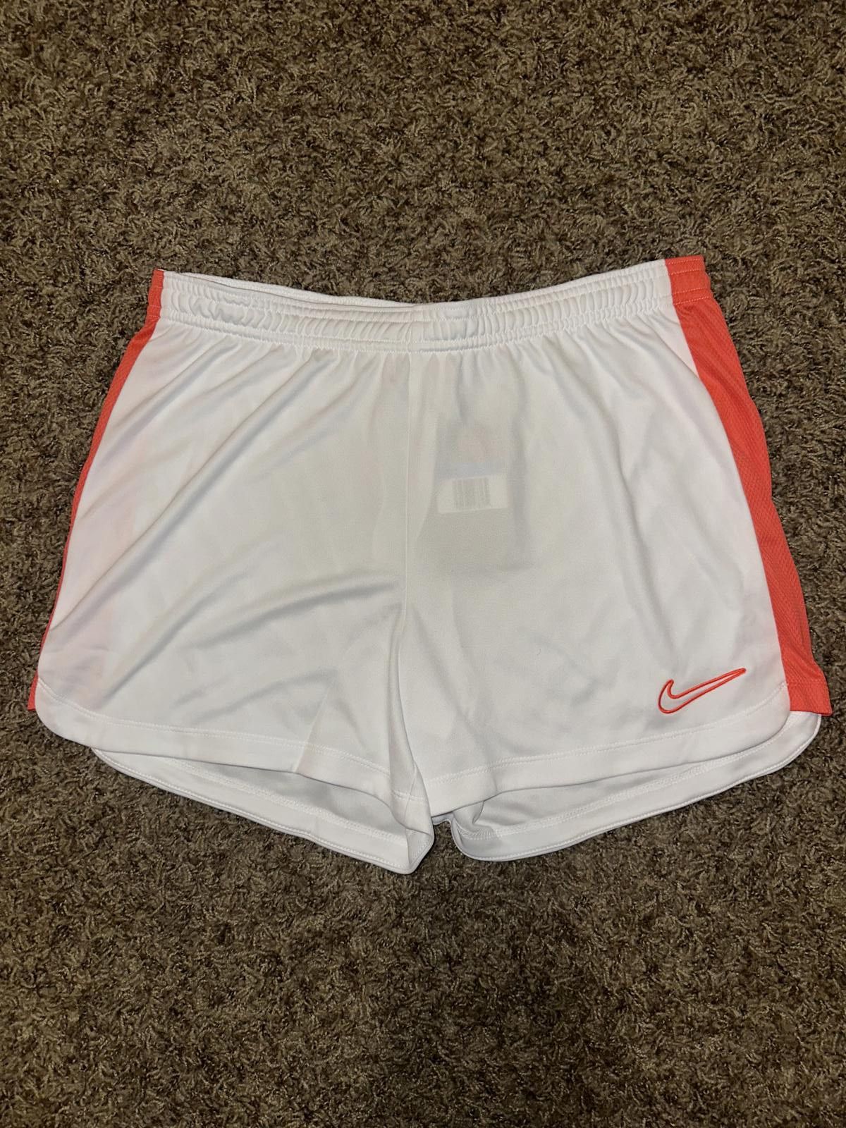 Nike Nike Women’s Dri-FIT Academy 23 Soccer Shorts Size 32" / US 10 / IT 46 - 1 Thumbnail