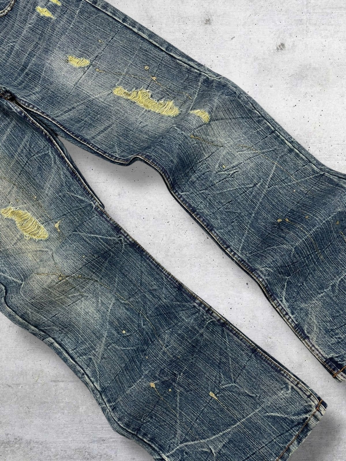 If Six Was Nine VINTAGE DISTRESSED GOLD MUD WASH FLARED NYLAUS JAPAN DENIM Size US 31 - 4 Thumbnail