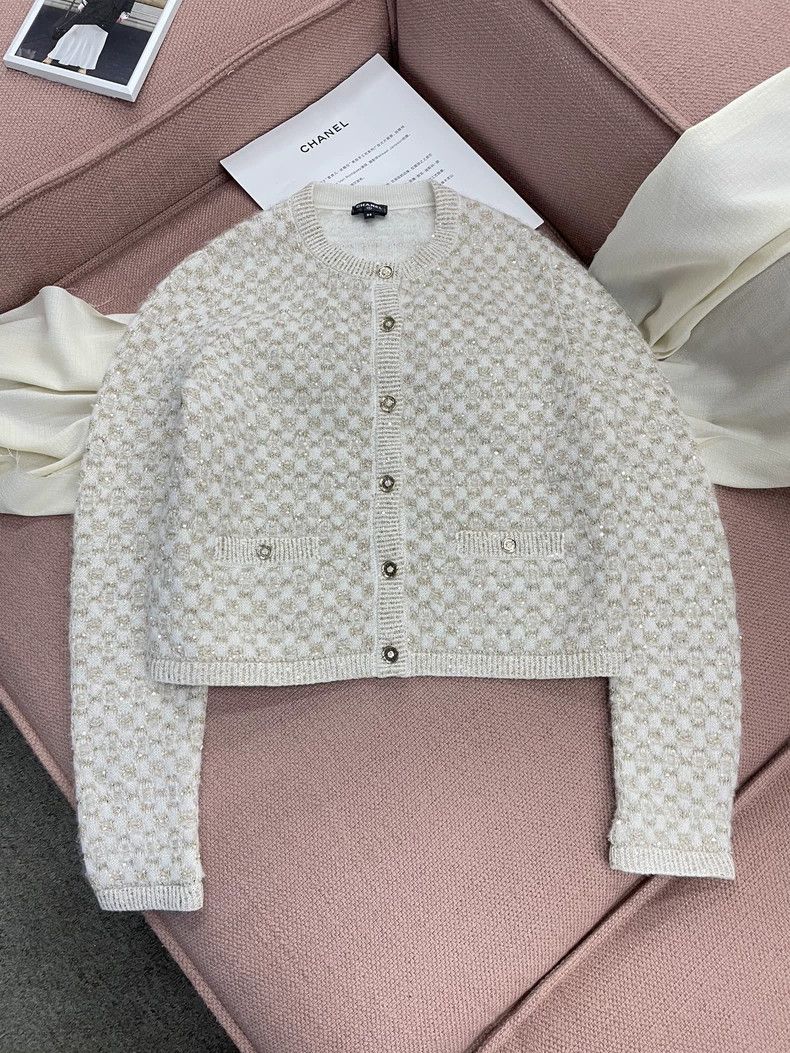 Chanel Chanel 23B Sequin Knit Cardigan Size US M / EU 48-50 / 2 - 1 Thumbnail