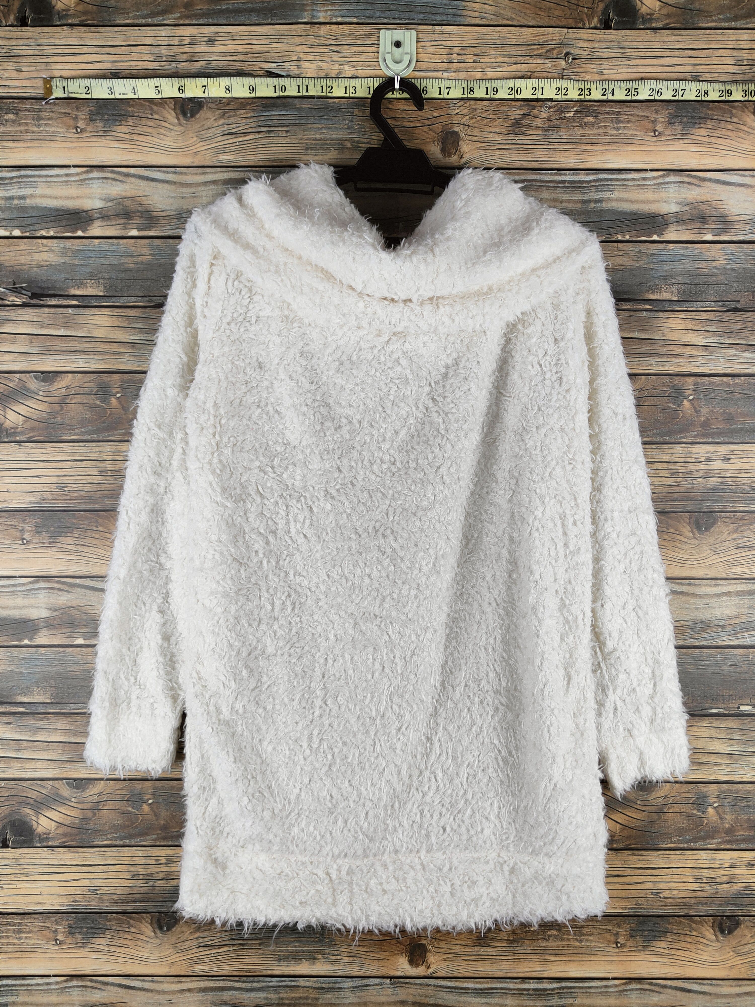 Japanese Brand DL Chip Clip Cream Fur Mohair #46-465 Size L / US 10 / IT 46 - 7 Thumbnail