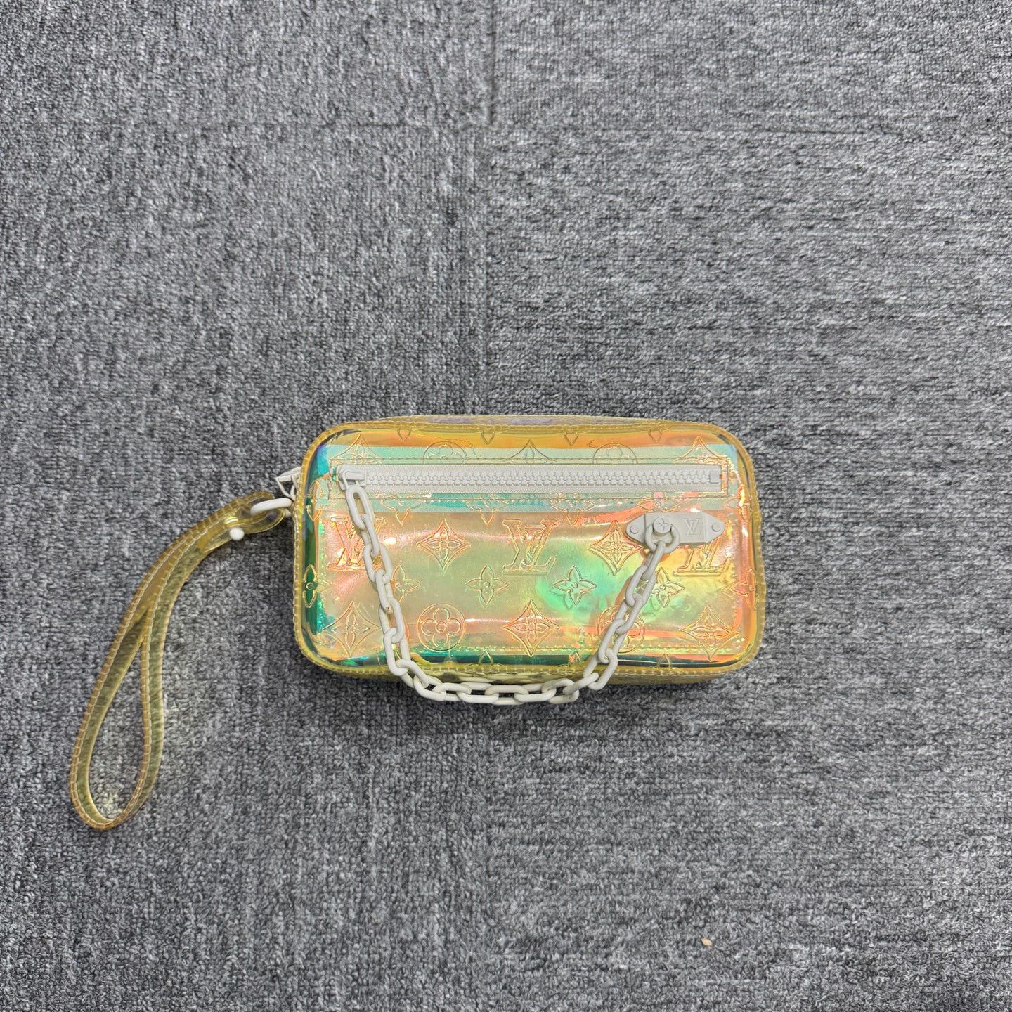 Louis Vuitton Louis Vuitton Monogram Laser Clutch 95 New Size ONE SIZE - 1 Thumbnail