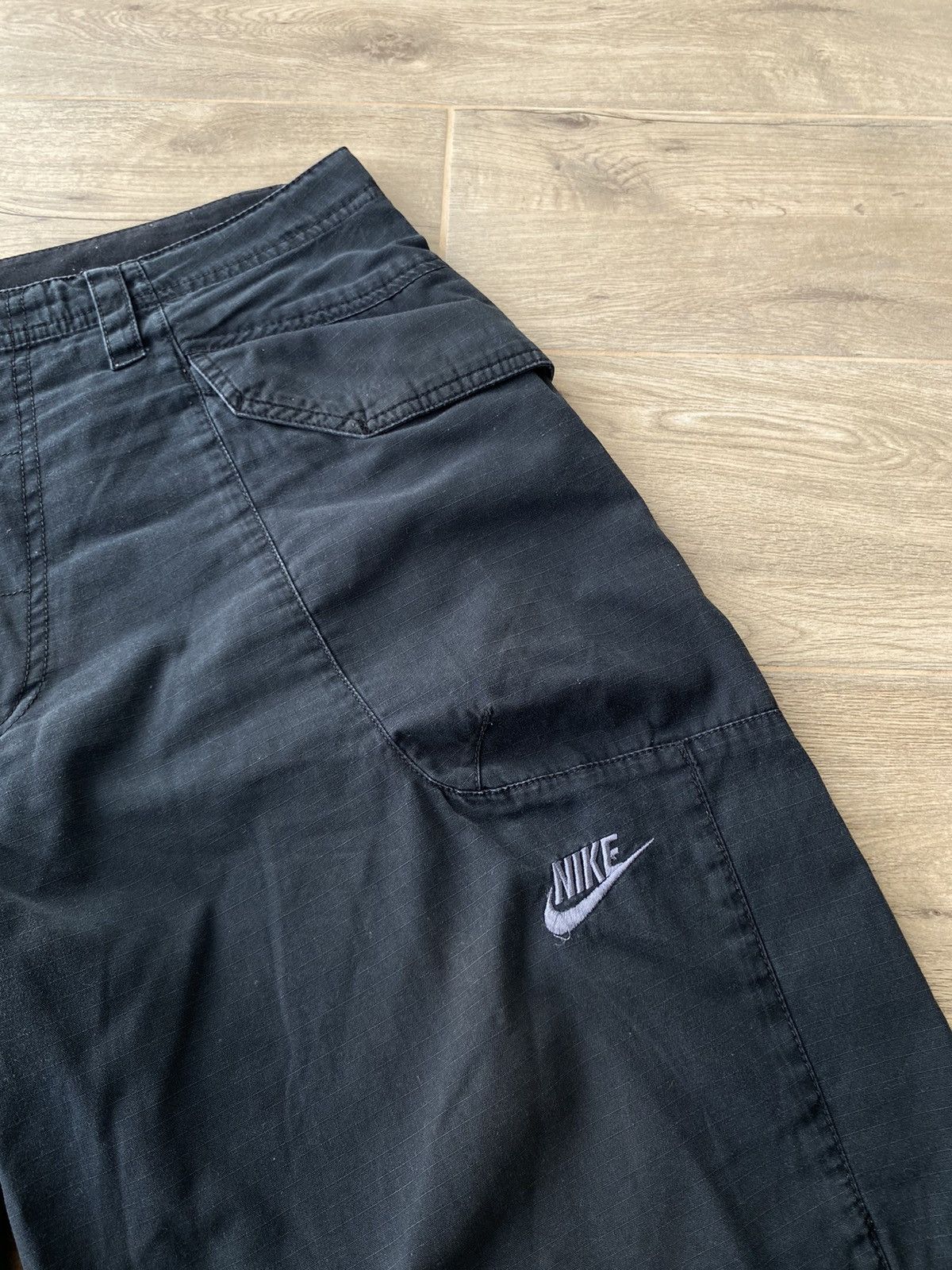 Nike × Vintage Nike Vintage cargo Shorts Size US 34 / EU 50 - 4 Thumbnail