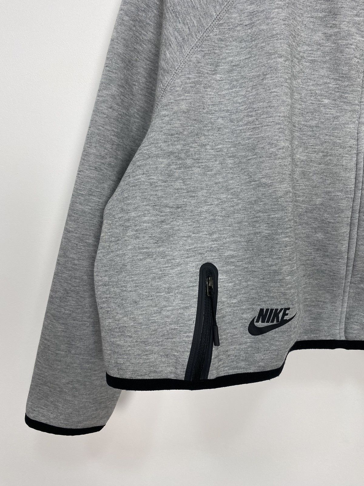 Nike Nike Tech Fleece Full Zip Cape Hoodie Sweatshirt Grey Drill Size XS / US 0-2 / IT 36-38 - 7 Thumbnail
