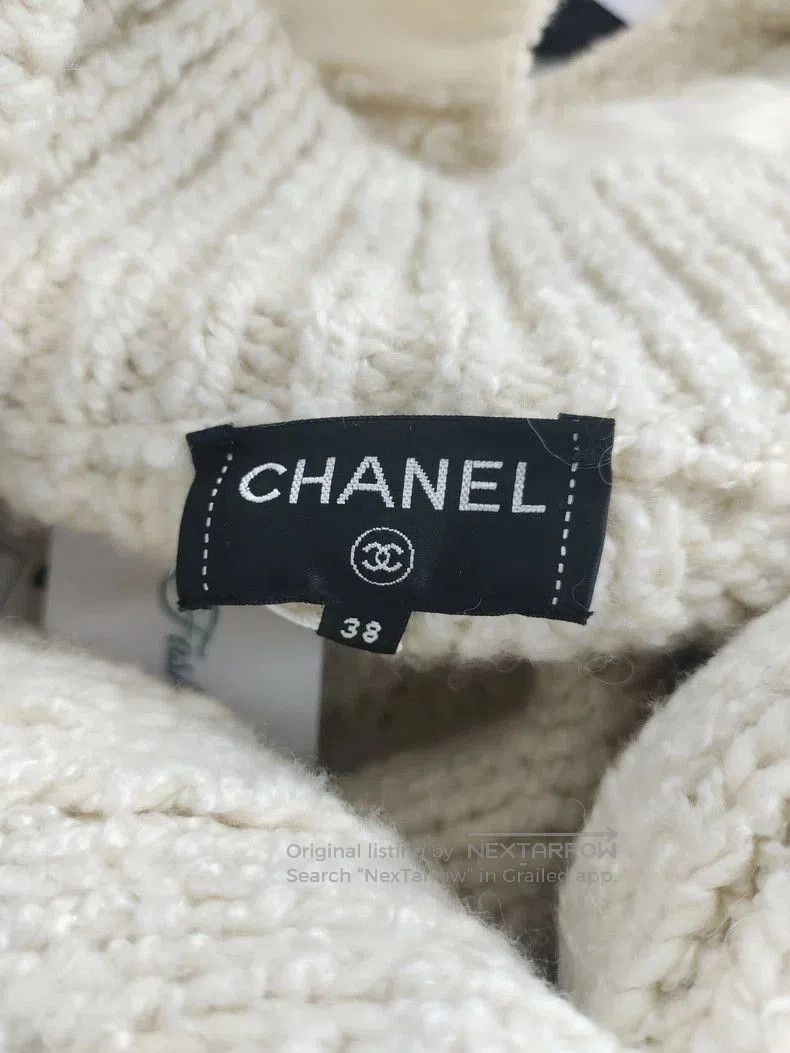 Chanel Chanel Double C Button Cable Knit Coat. Size US M / EU 48-50 / 2 - 3 Thumbnail