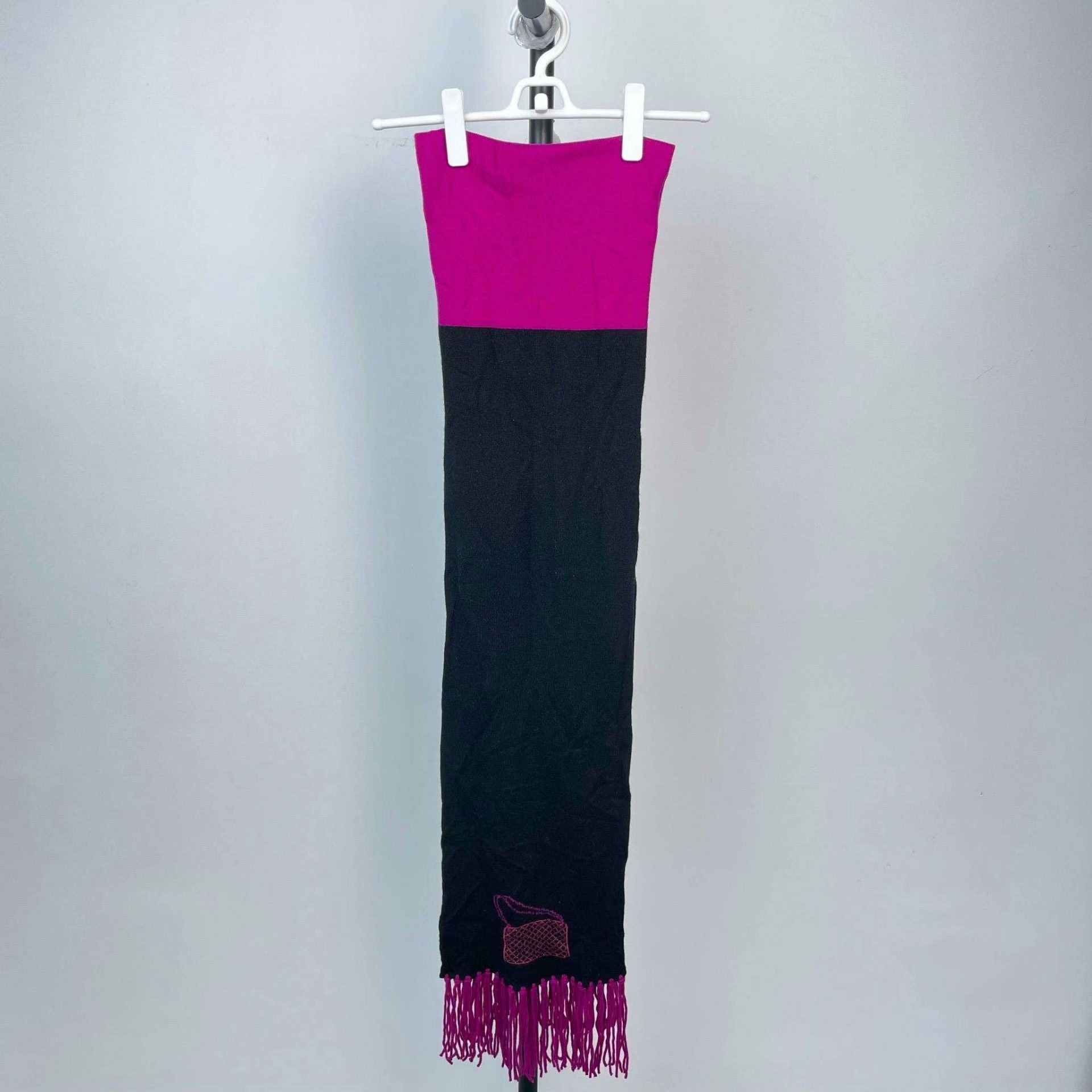 Chanel Chanel Knit Multi Scarf XS Men Size ONE SIZE - 1 Thumbnail