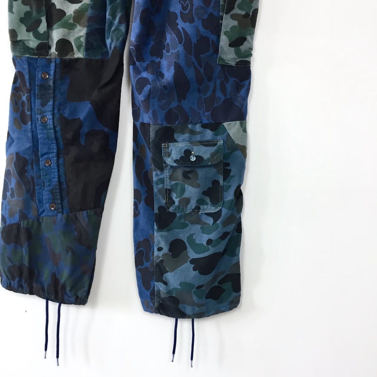 Needles REBUILD BY NEEDLES FW16 PATCHWORK CAMO PANTS Size US 34 / EU 50 - 7 Thumbnail