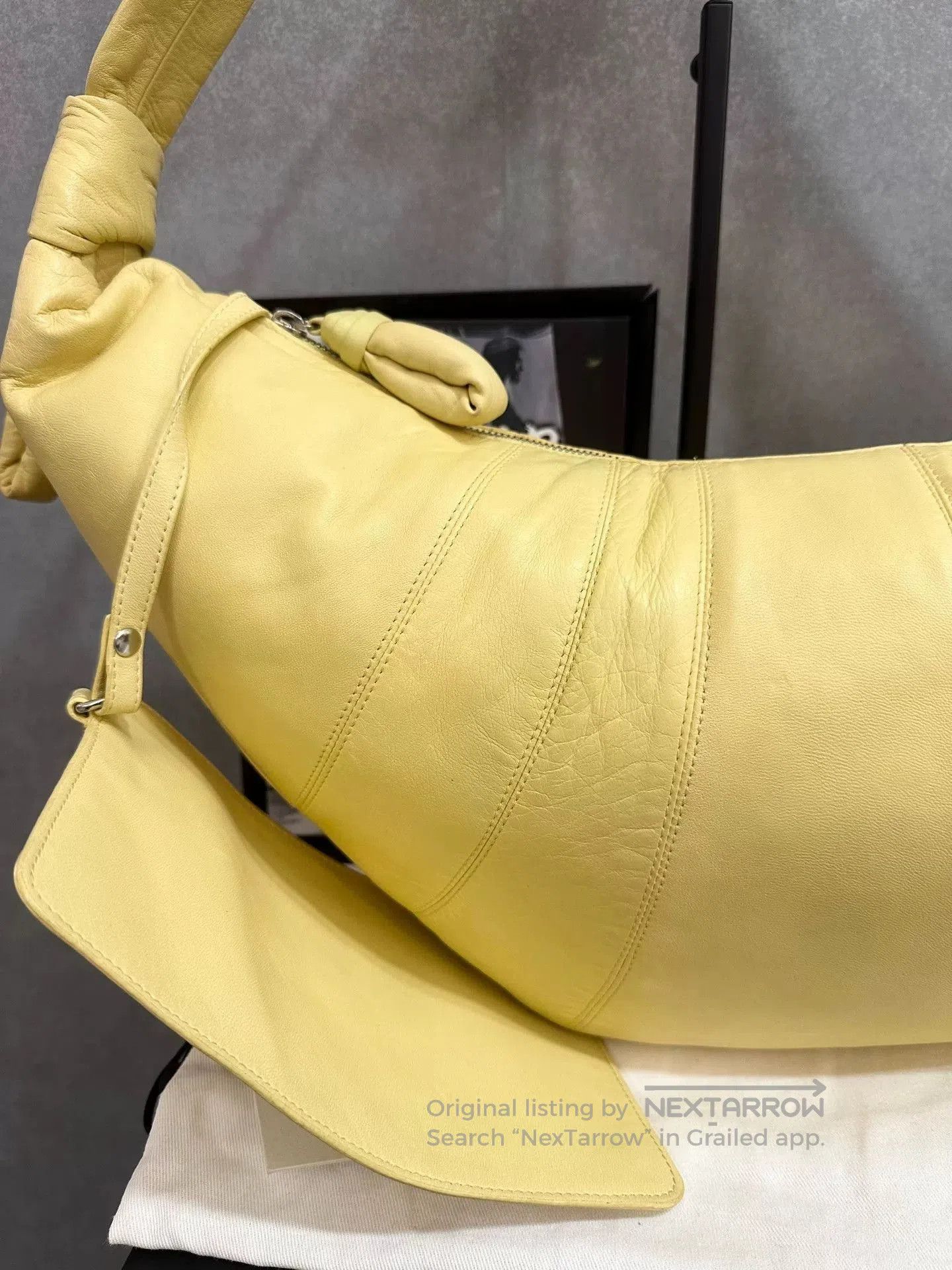 Lemaire Lemaire Oversized Ginger Croissant Bag. Size ONE SIZE - 7 Thumbnail
