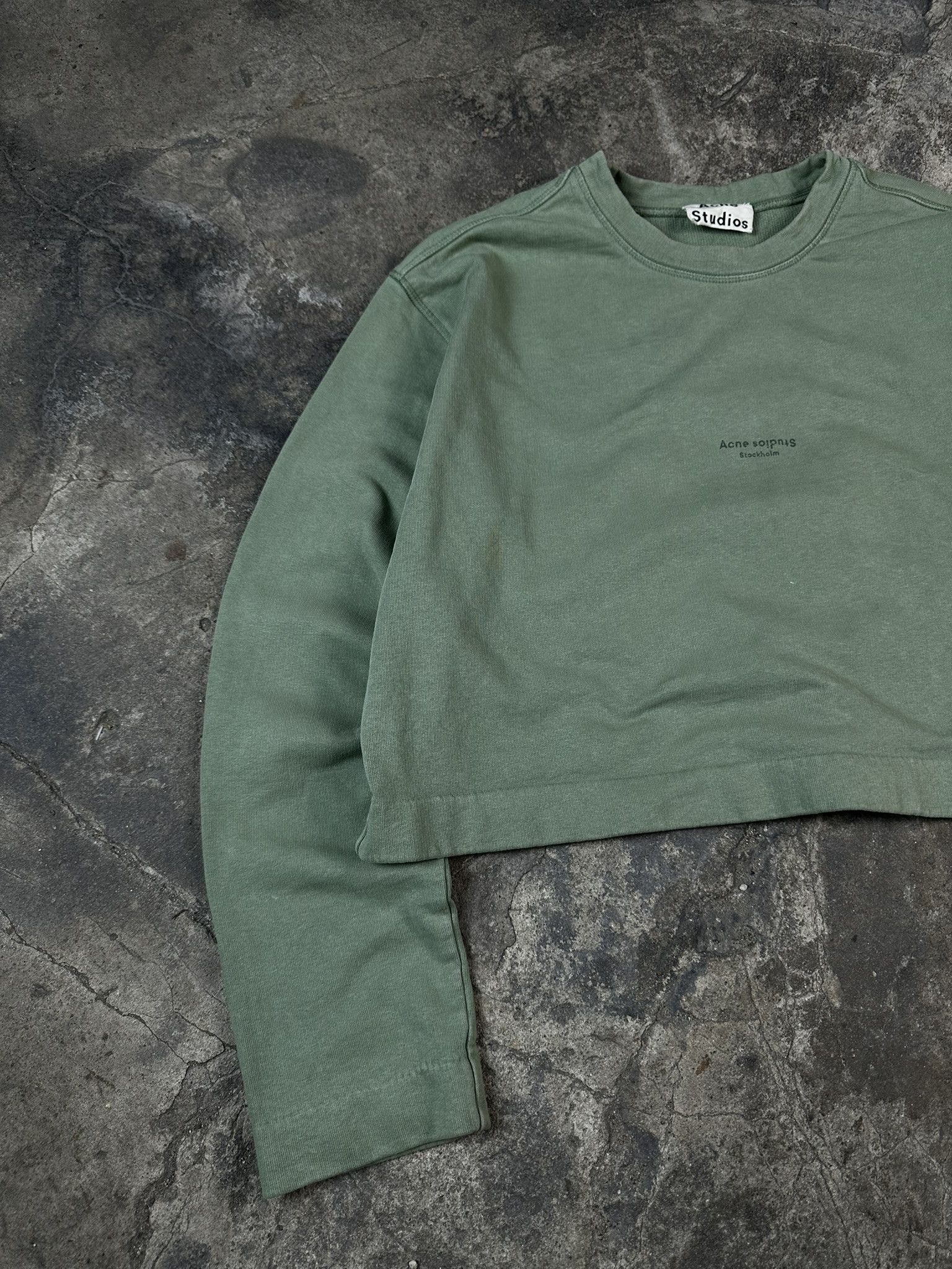 Acne Studios Acne Studios Logo Boxy Cropped Crewneck 1996 Size M / US 6-8 / IT 42-44 - 2 Thumbnail