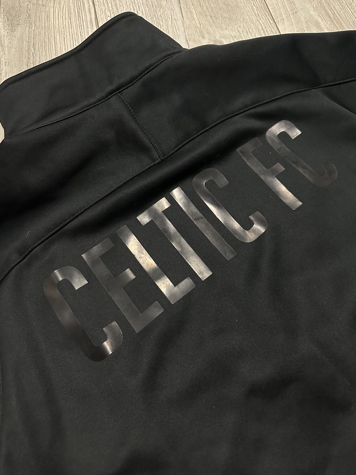 New Balance New Balance Celtic Vintage Y2k Streetwear Basic Light Jacket Size US M / EU 48-50 / 2 - 4 Thumbnail